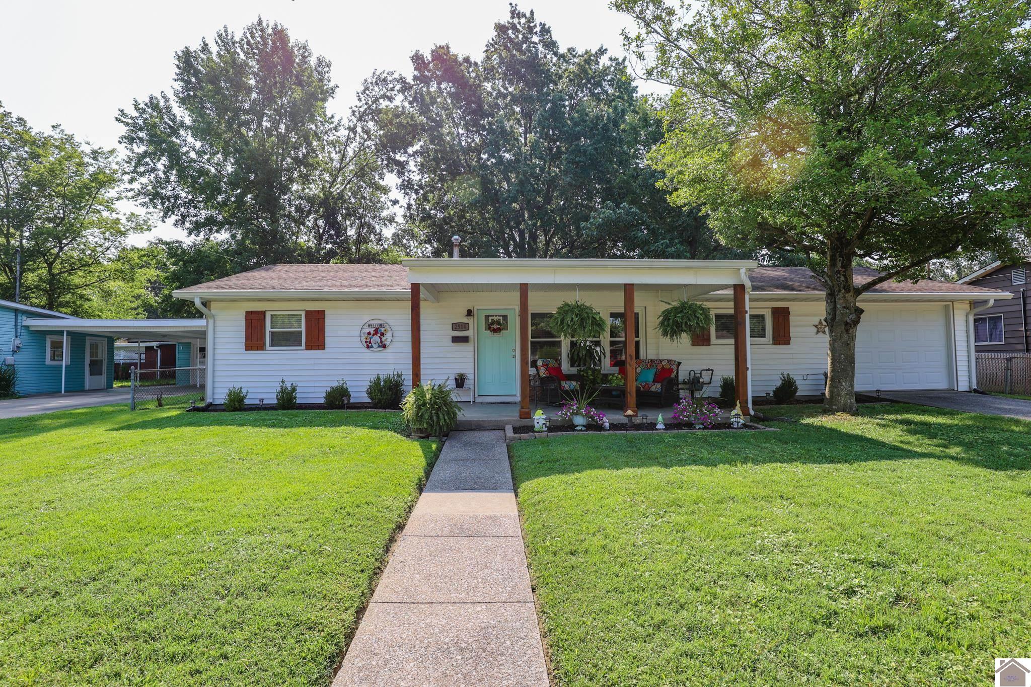2514 Alabama St Property Photo 1