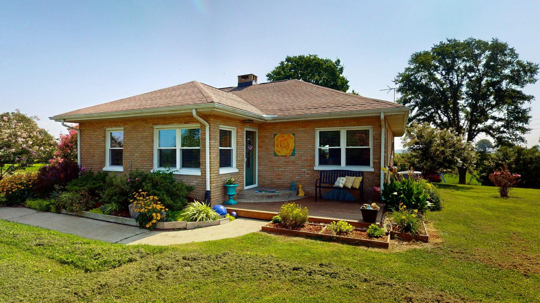 176 Cash Rd Property Photo 1
