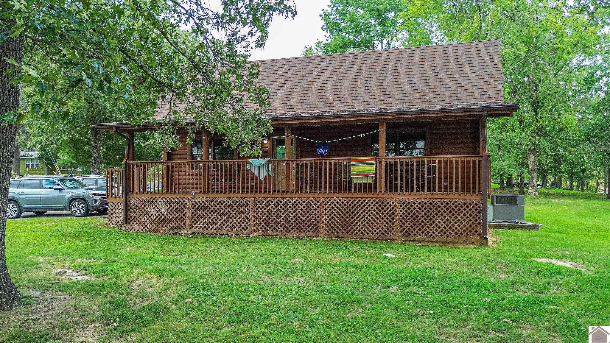 10 Captain Lane Property Photo 1