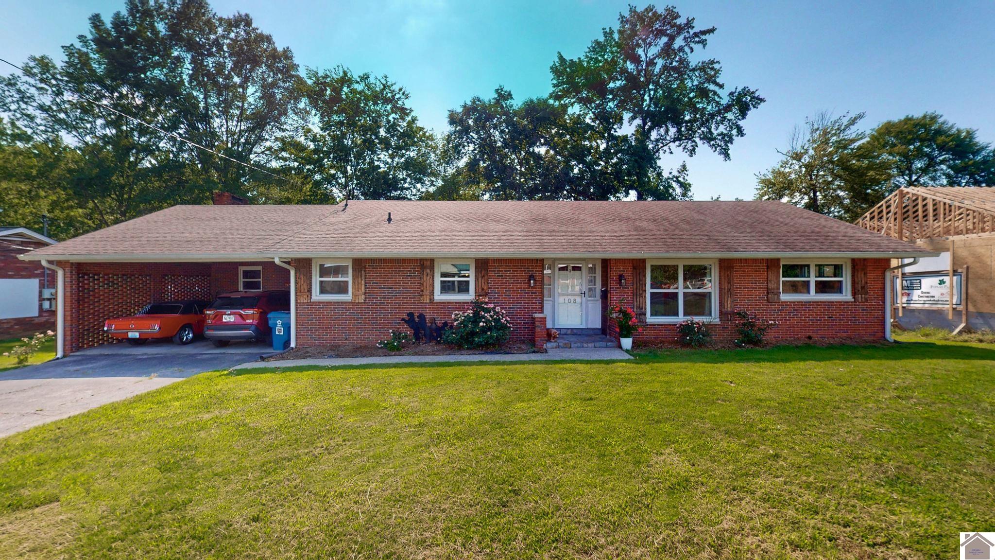 108 S Broach St Property Photo 1