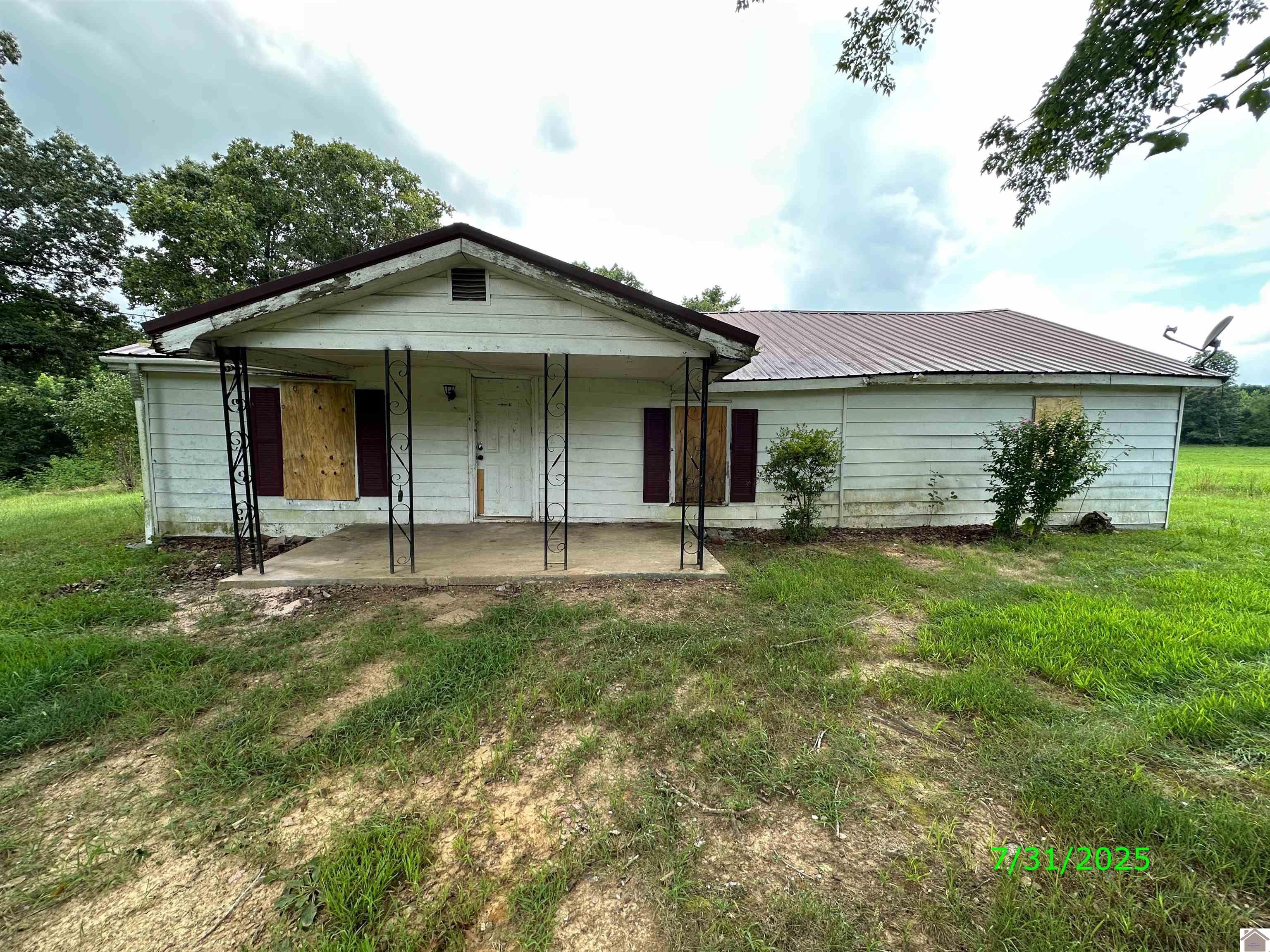 16415 Dawson Springs Rd Property Photo 1
