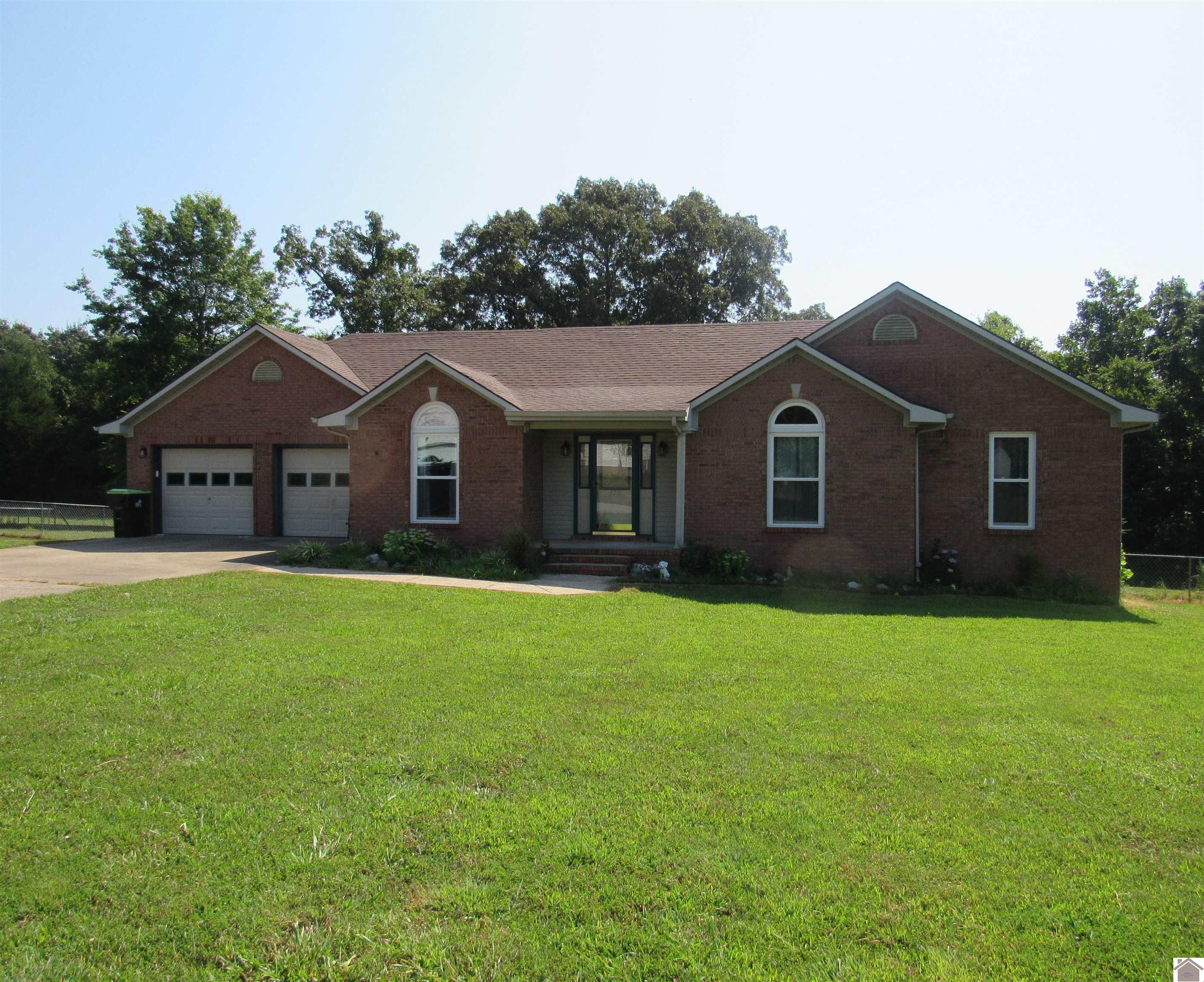 420 Meadowbrook Drive Property Photo 1