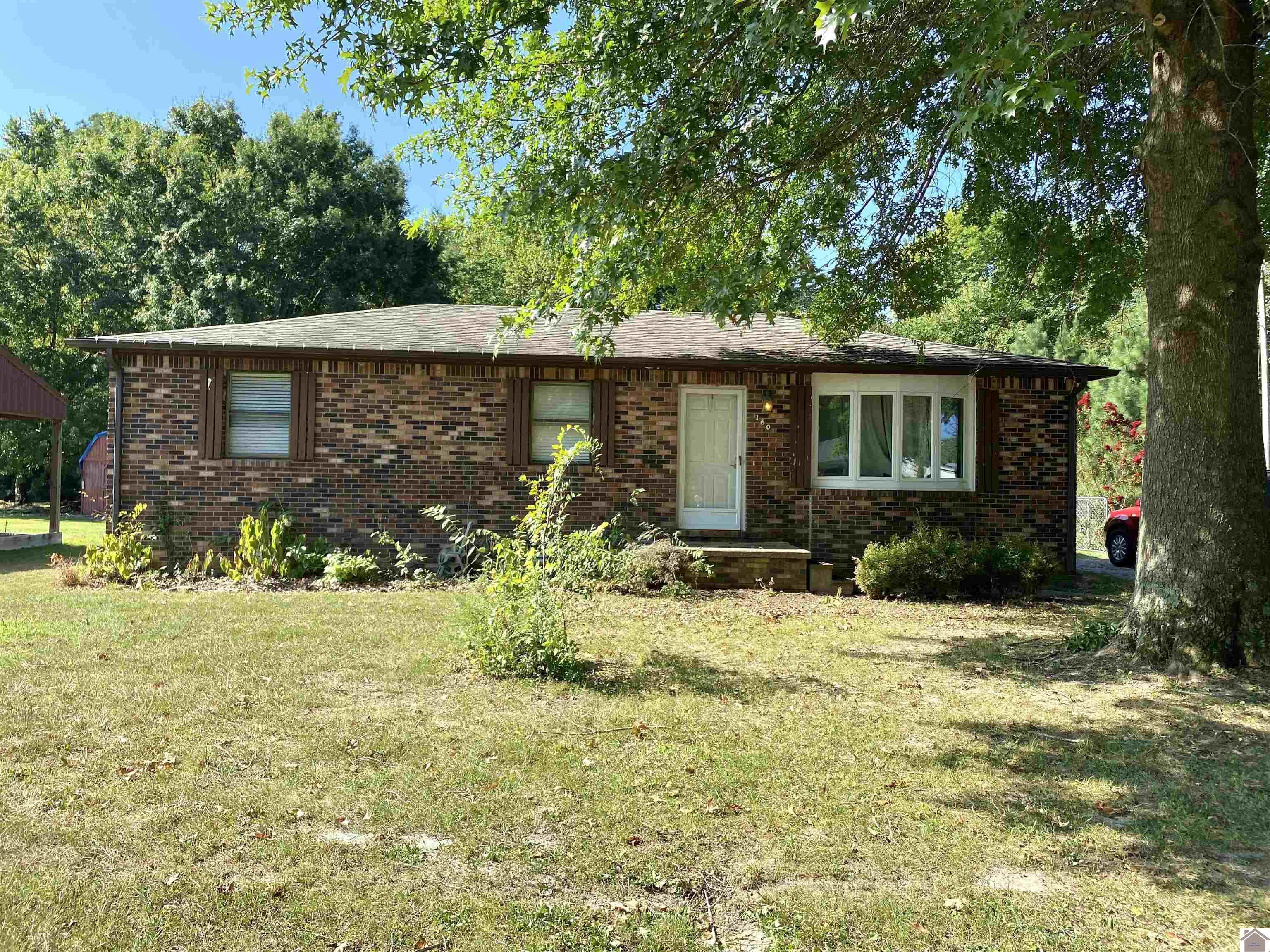 160 Hicks Lane Property Photo 1