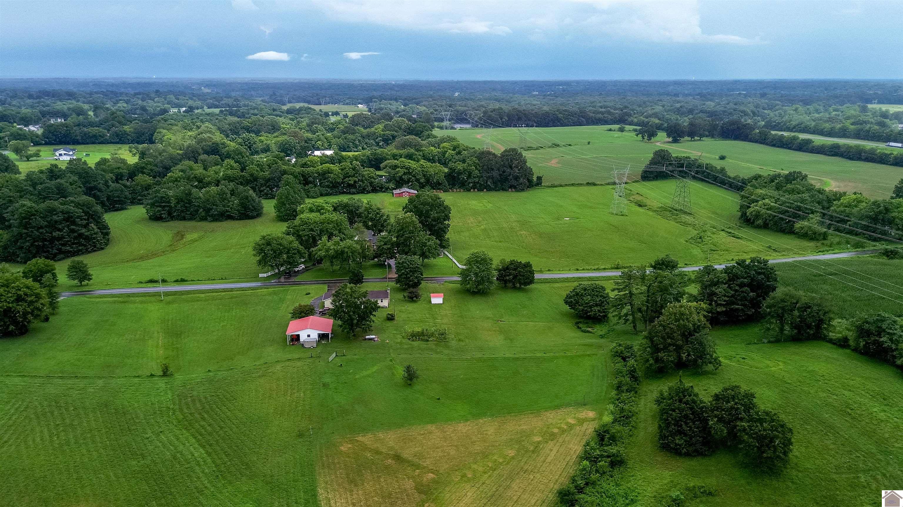 1744 Sharpe School Road Property Photo 3