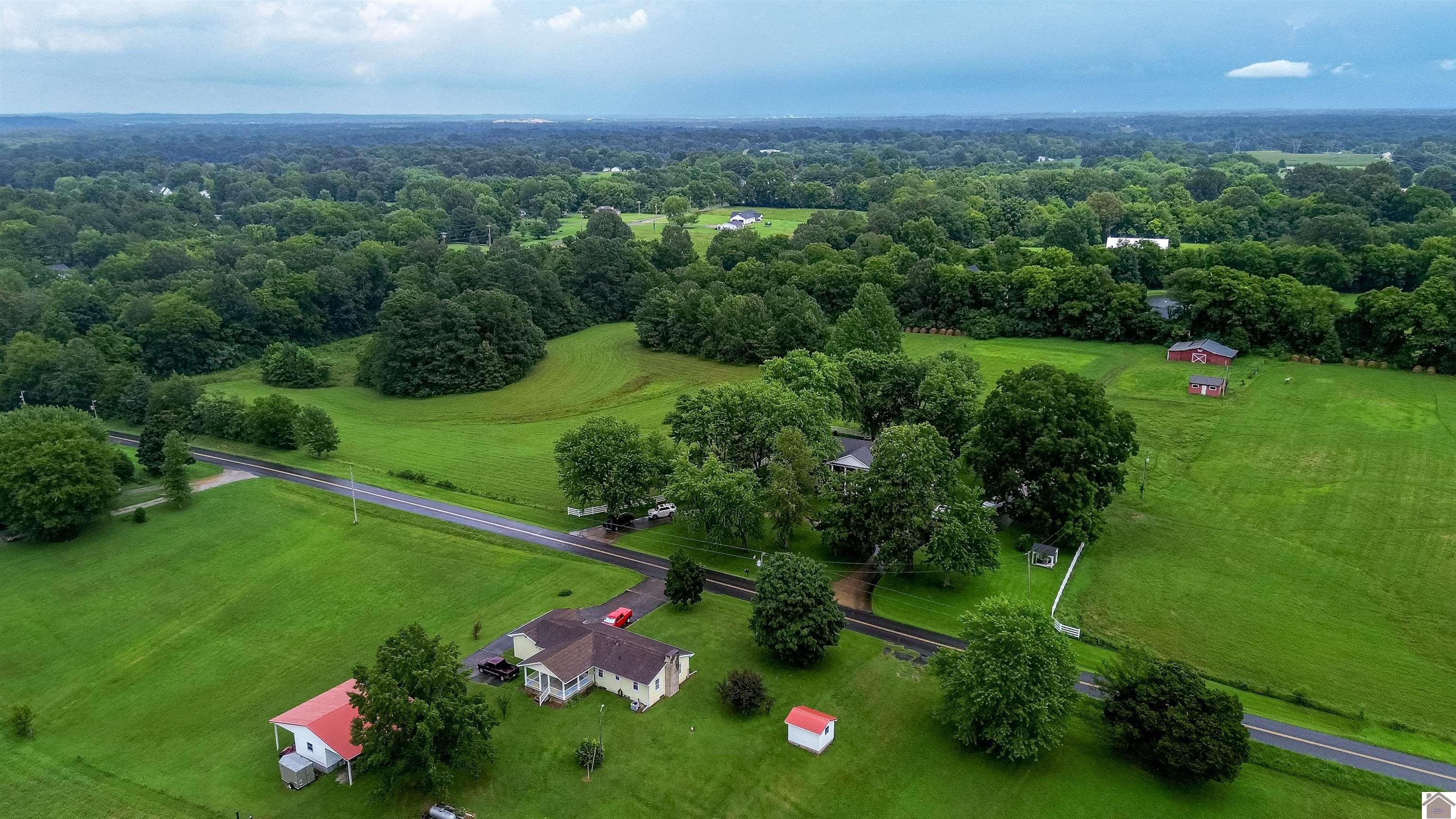 1744 Sharpe School Road Property Photo 4