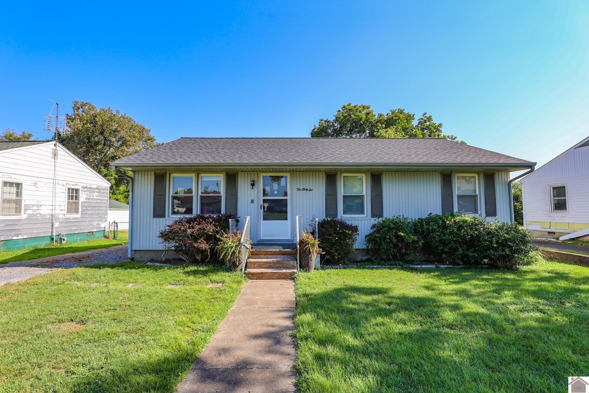 236 Iroquois Drive Property Photo 1