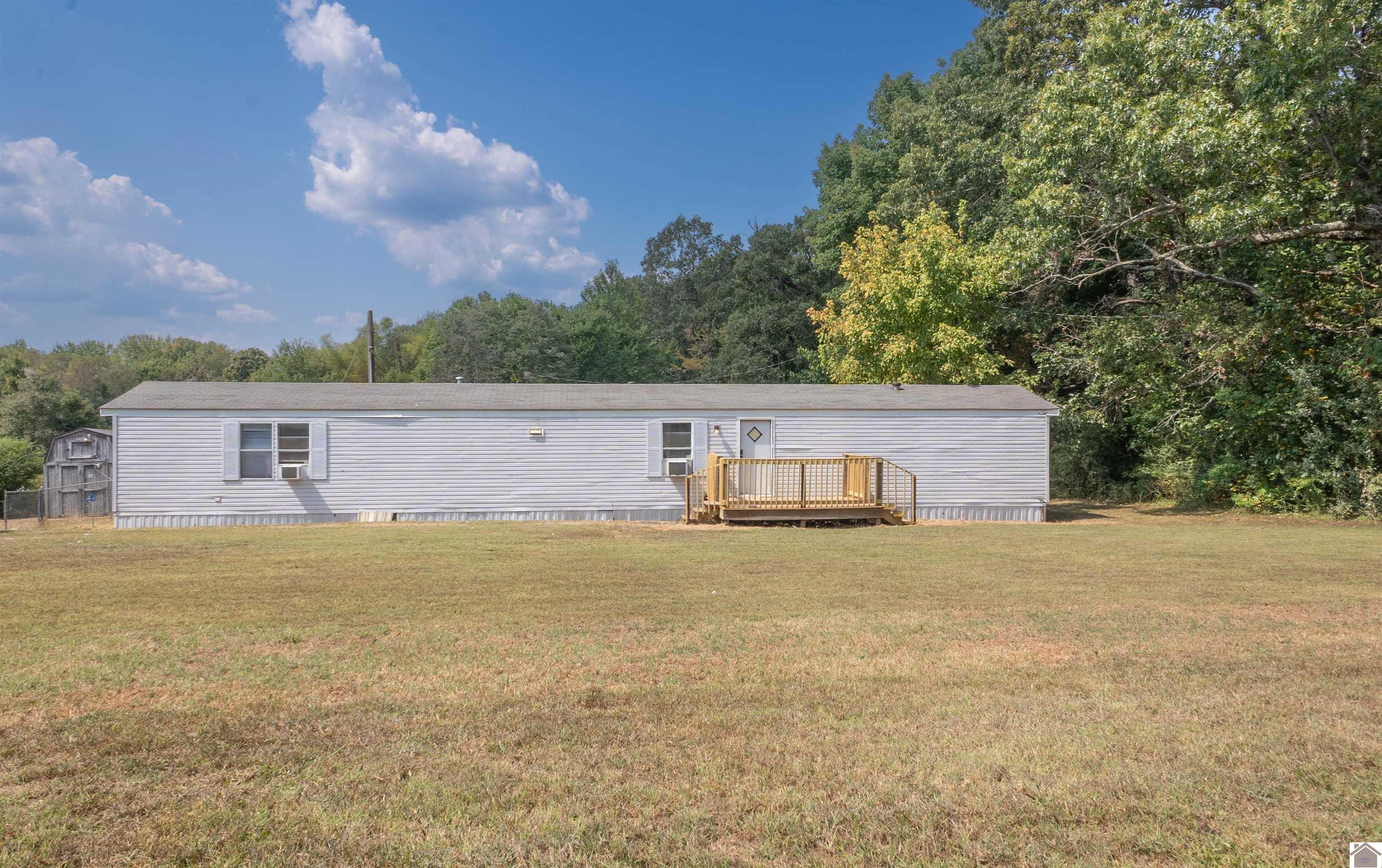 813 Travis Road Property Photo 1