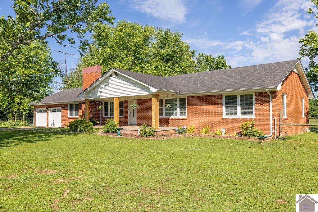 10256 E State Route 94 Property Photo 1