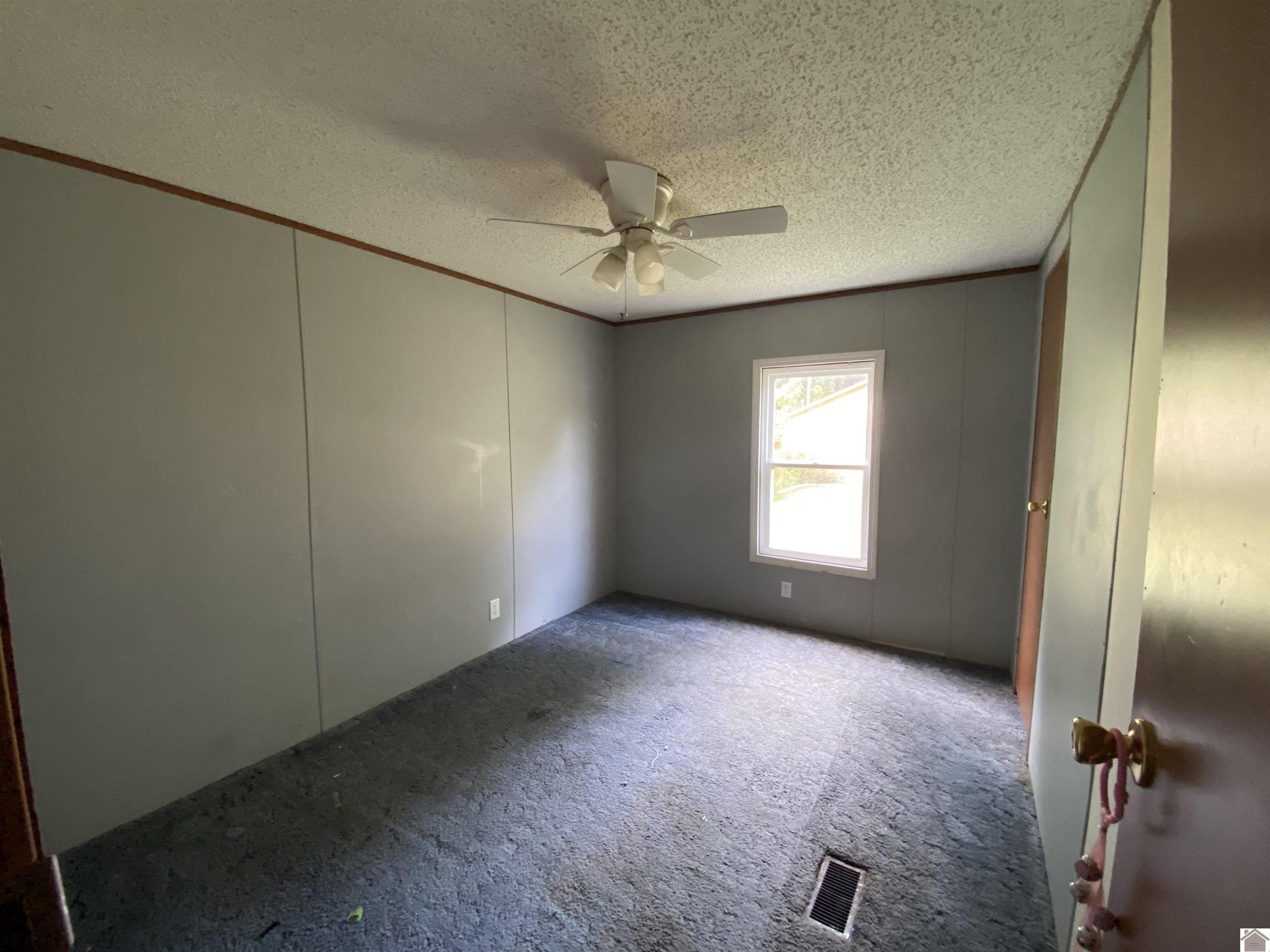 1345 Husband Road Property Photo 11