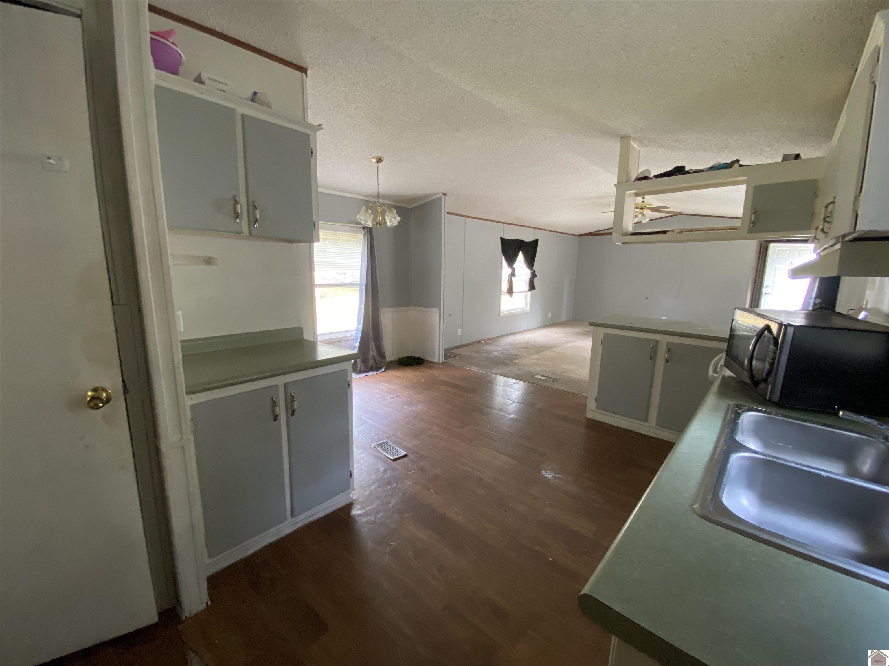 1345 Husband Road Property Photo 15