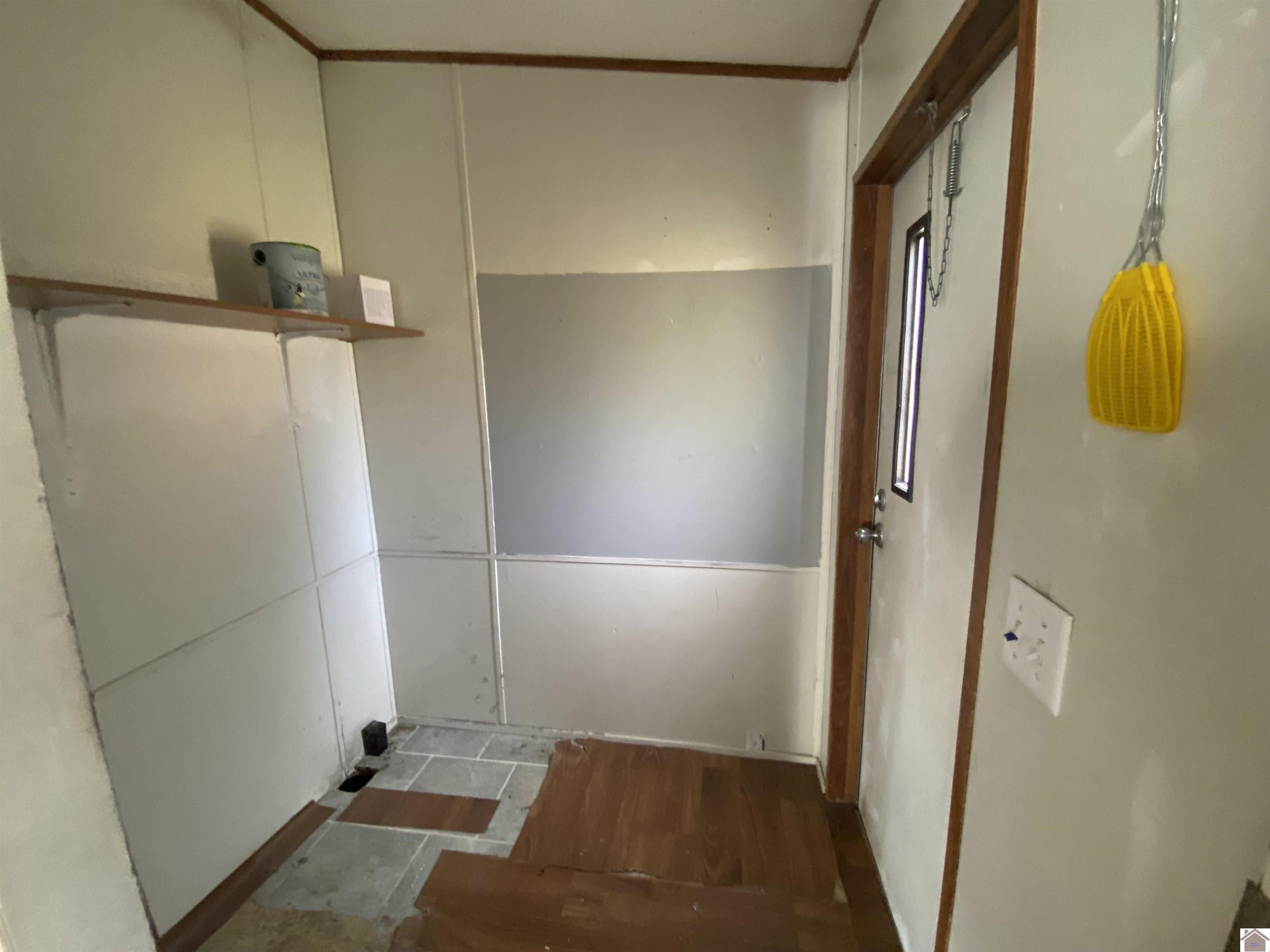 1345 Husband Road Property Photo 17