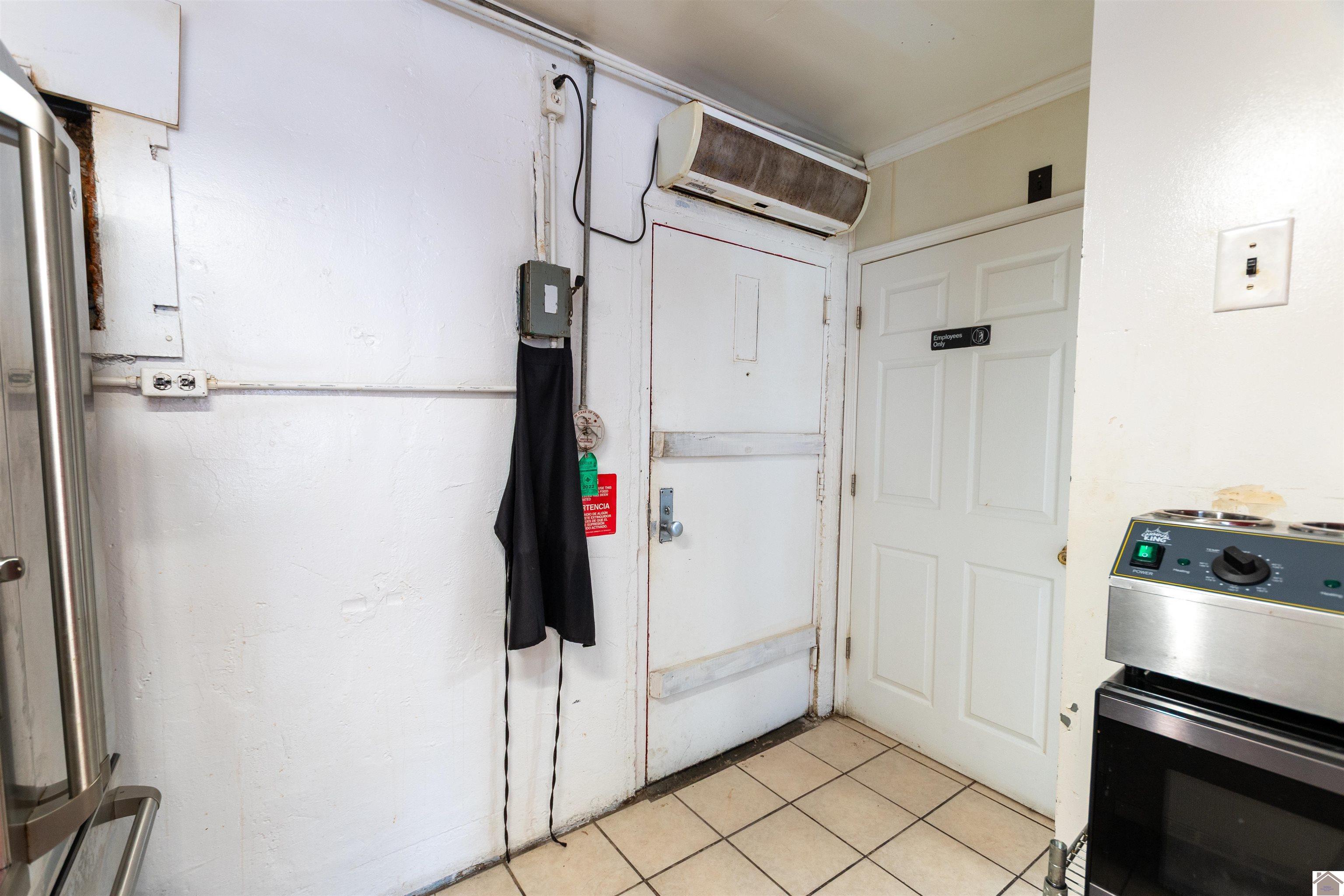 426 E Adair Property Photo 21