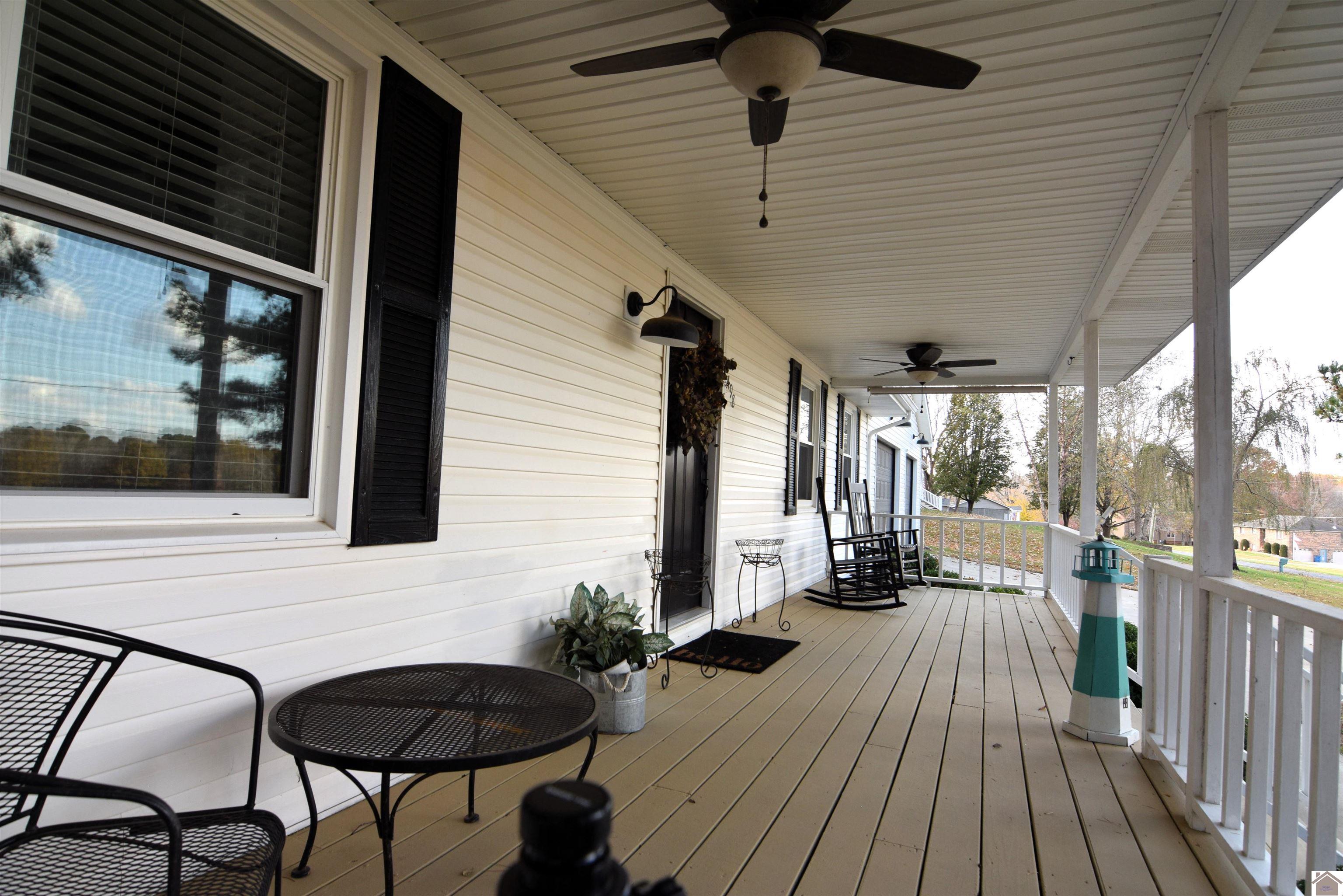 498 Impala Road Property Photo 3