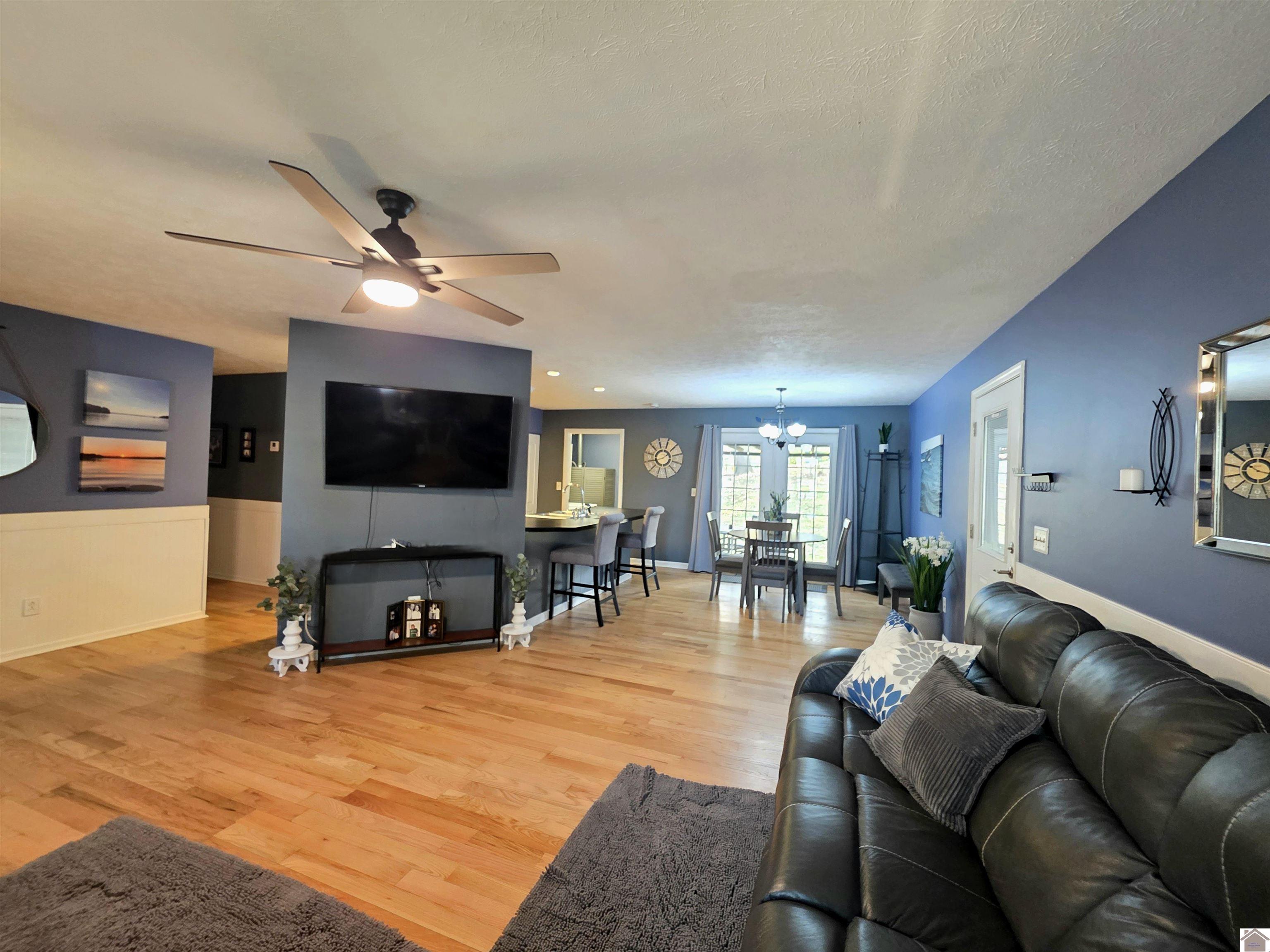 498 Impala Road Property Photo 5