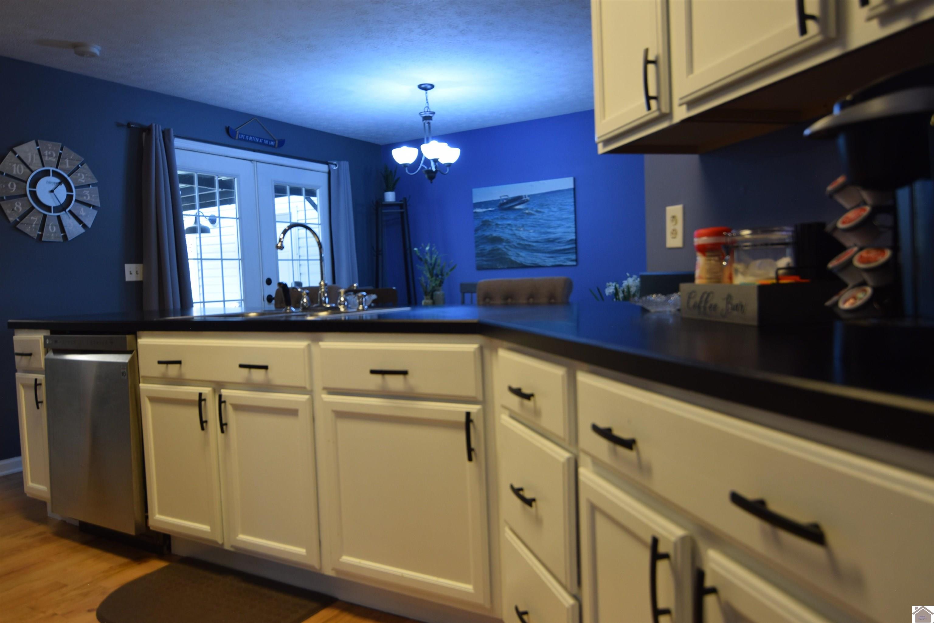 498 Impala Road Property Photo 14