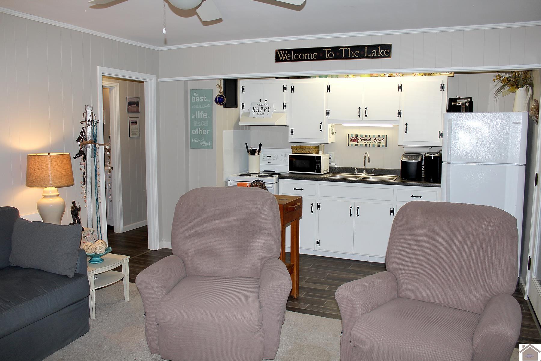 92 Hightide Lane Property Photo 10