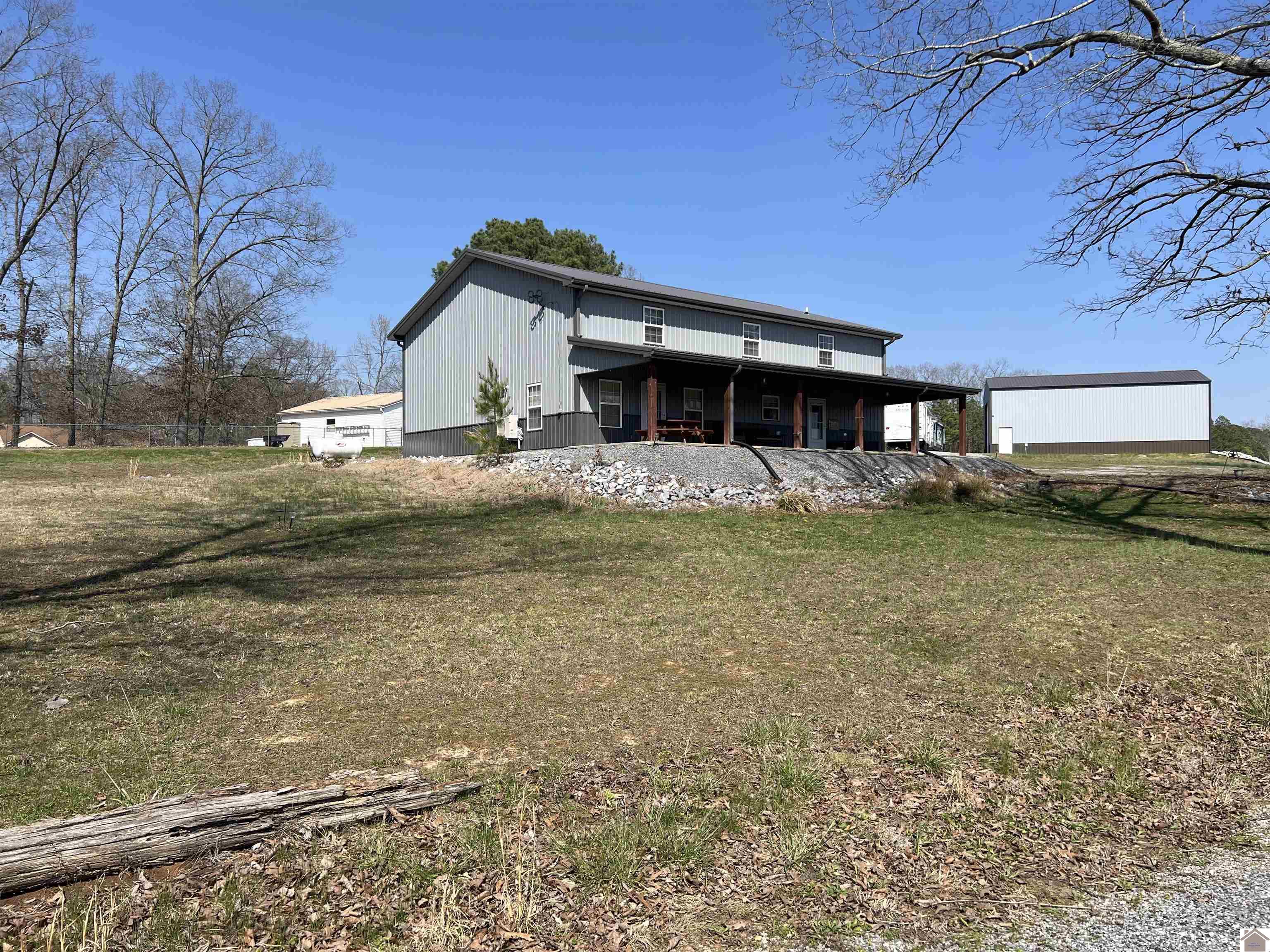 18 Goose Bay Drive Property Photo 7