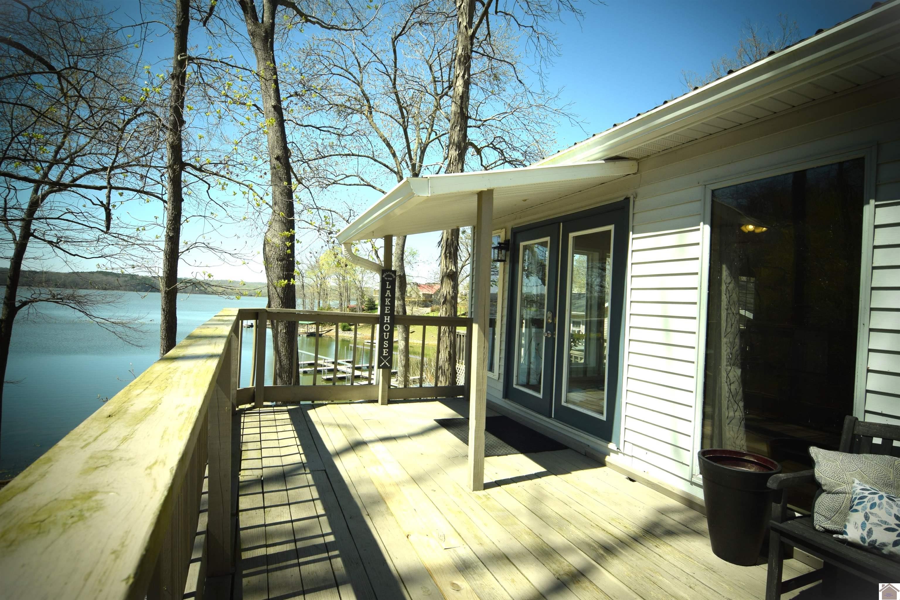 555 Randy Drive Property Photo 18