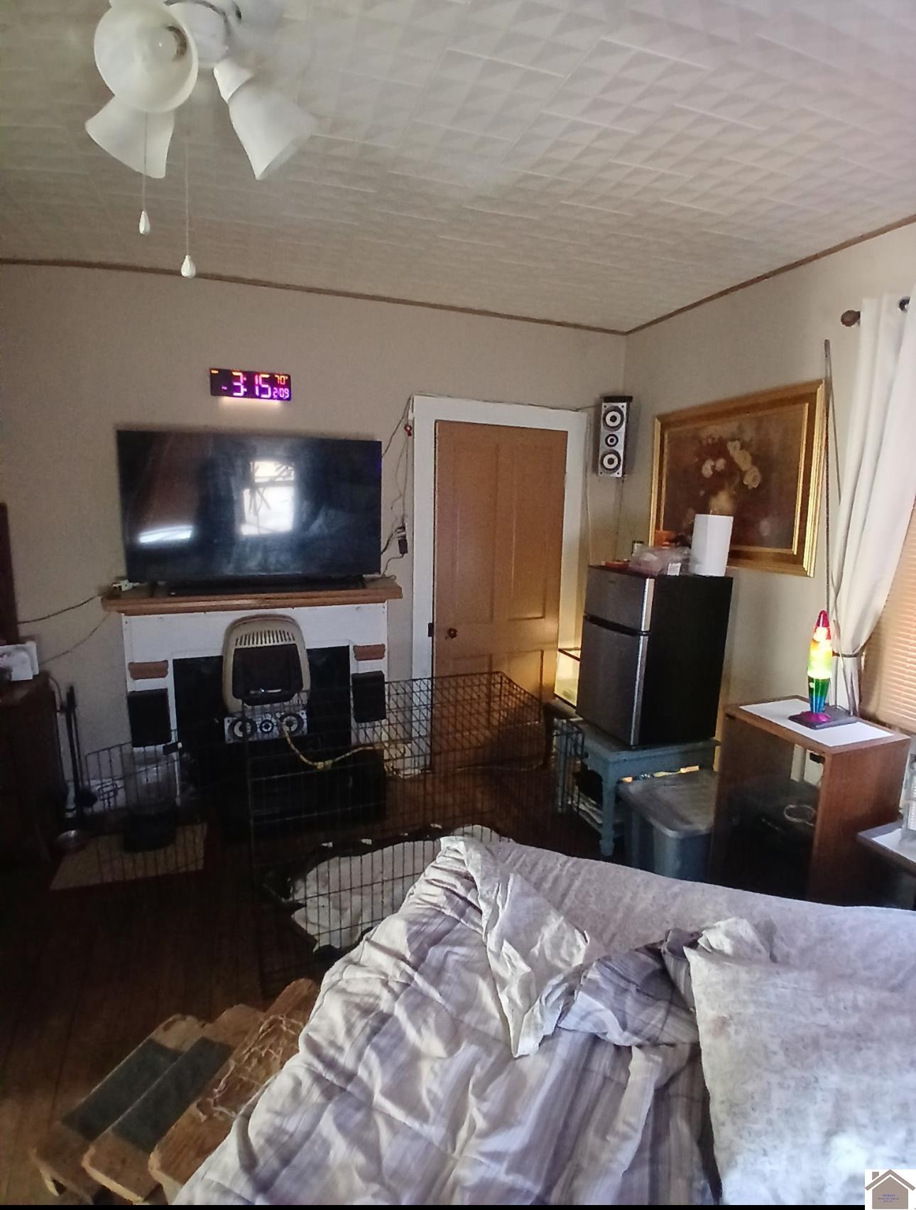 308 Charlotte St Property Photo 17