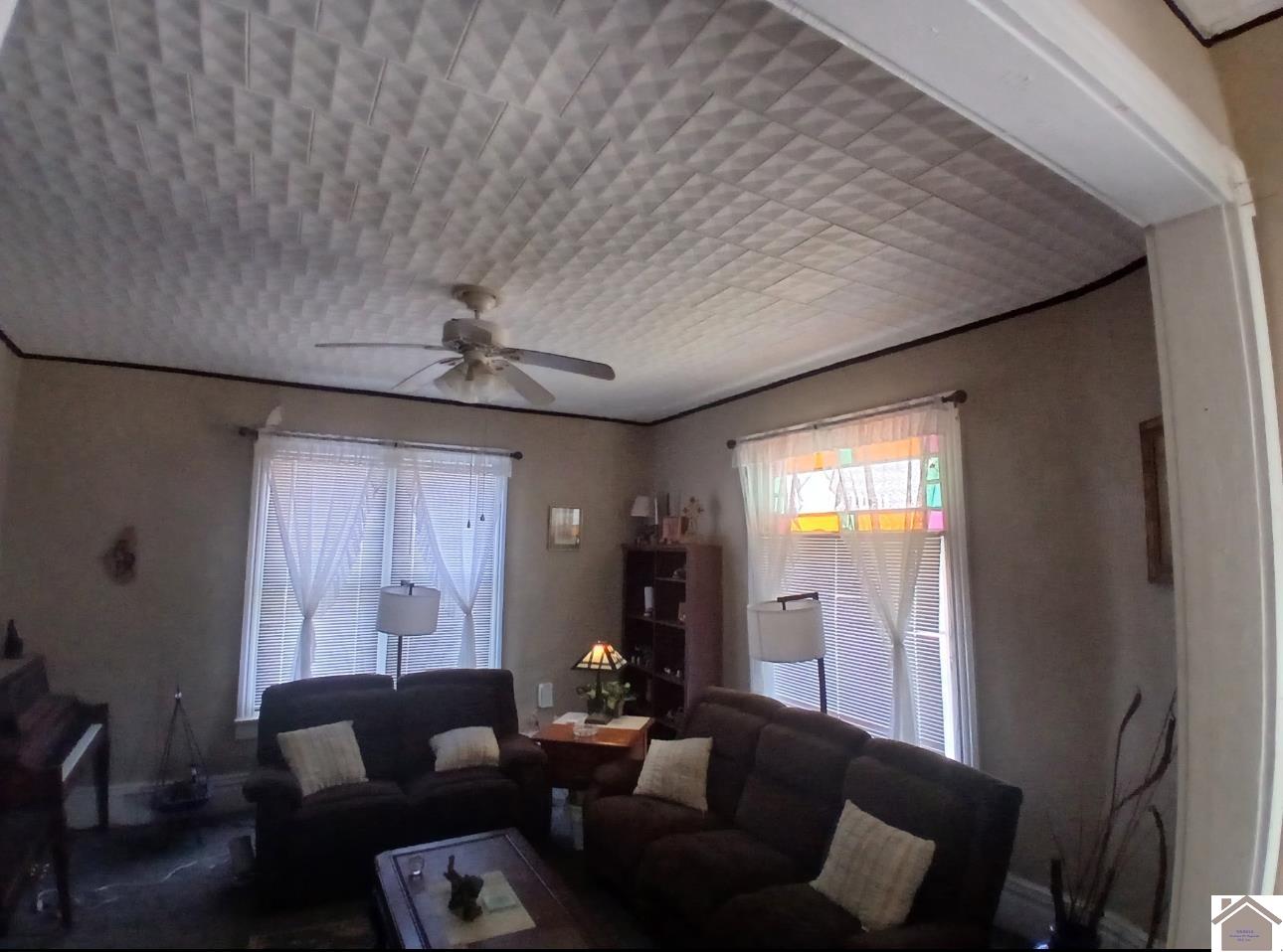 308 Charlotte St Property Photo 32