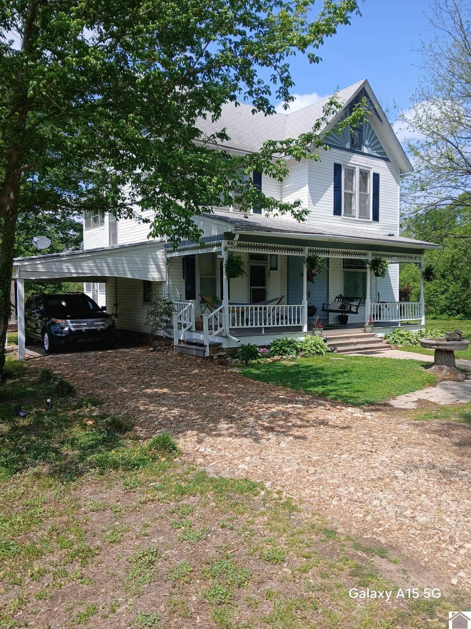 308 Charlotte St Property Photo 35