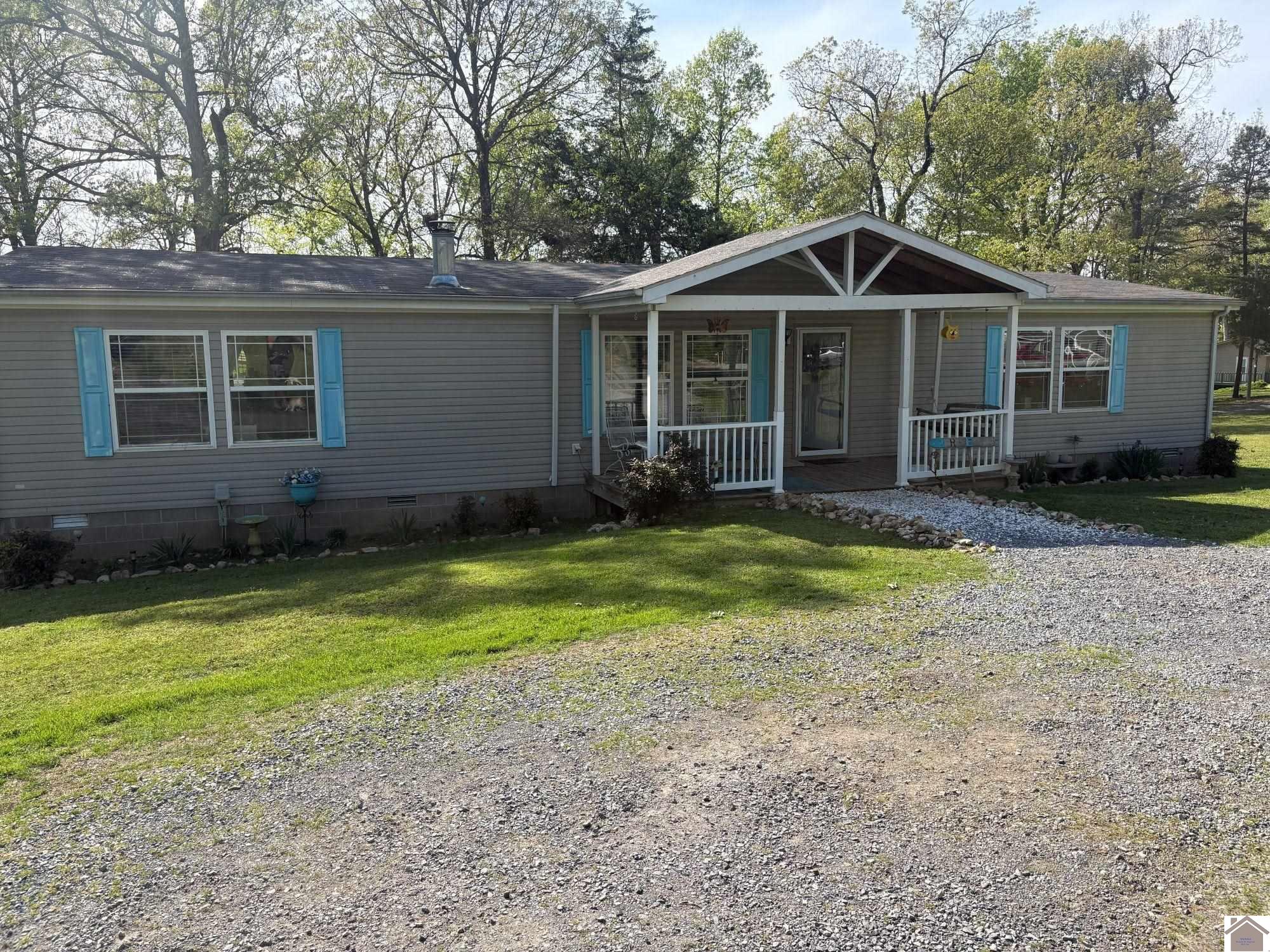 243 Washburn Rd Property Photo 1
