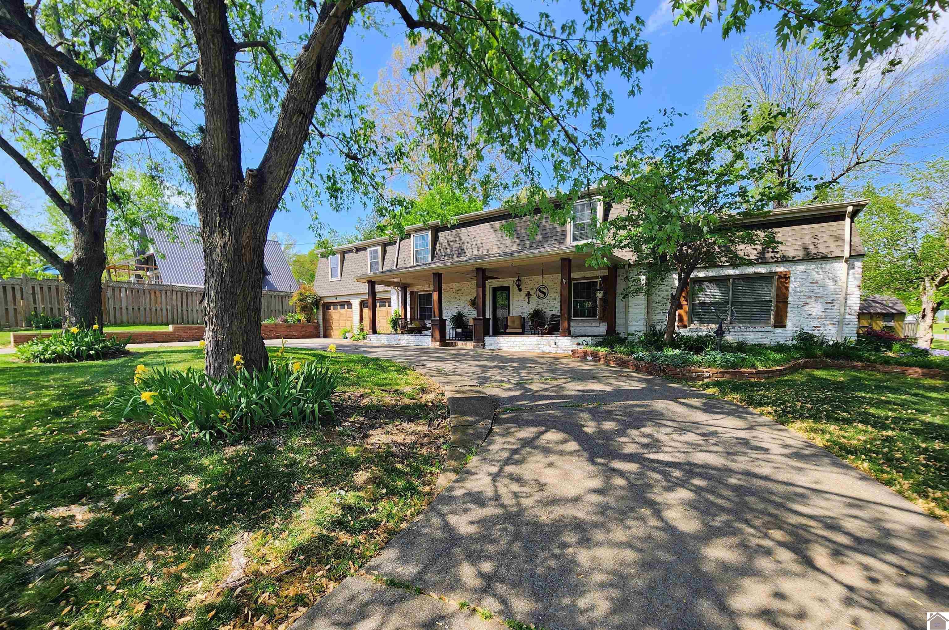 205 Forsythia Property Photo 1