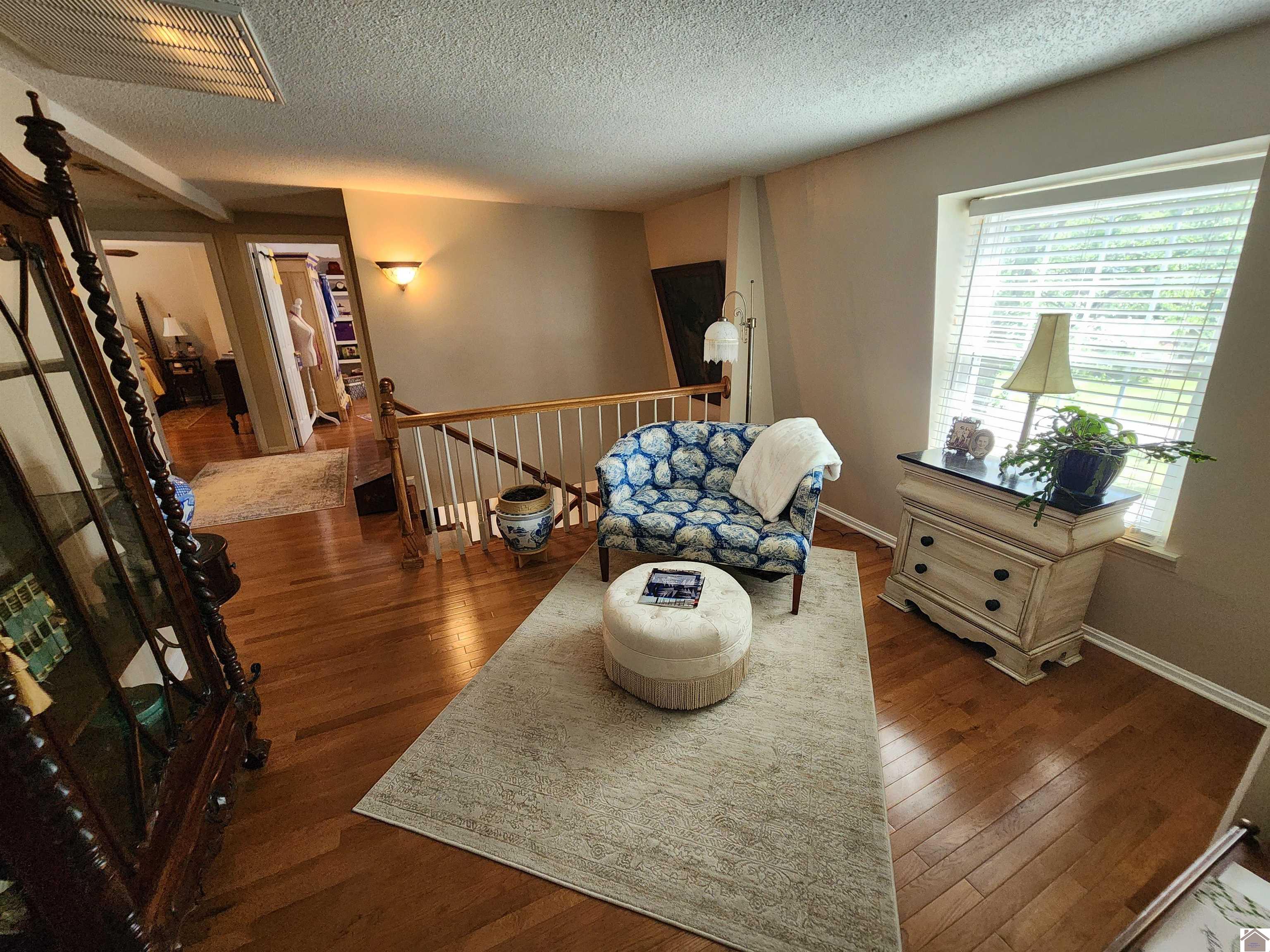 205 Forsythia Property Photo 24