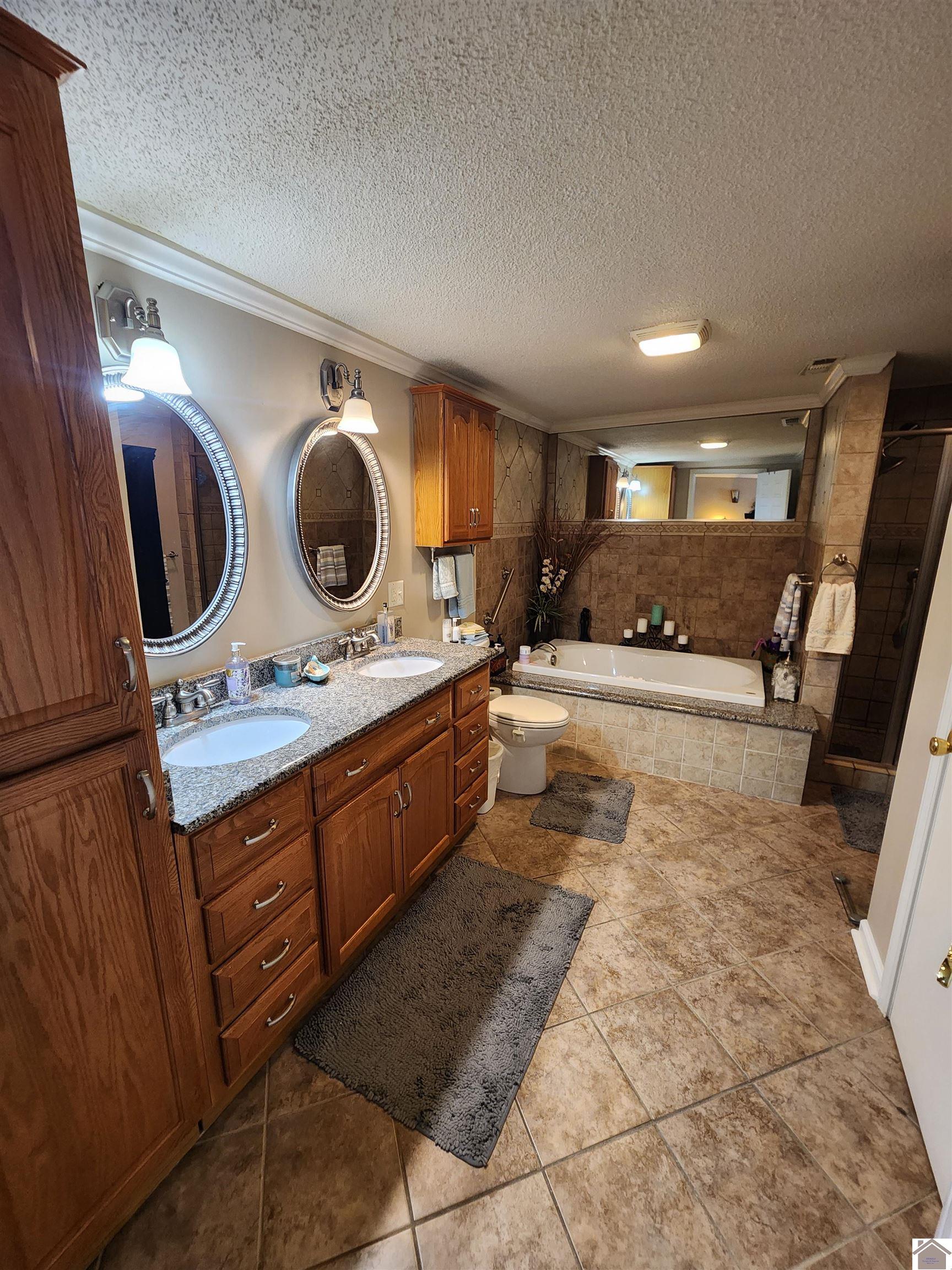 205 Forsythia Property Photo 31