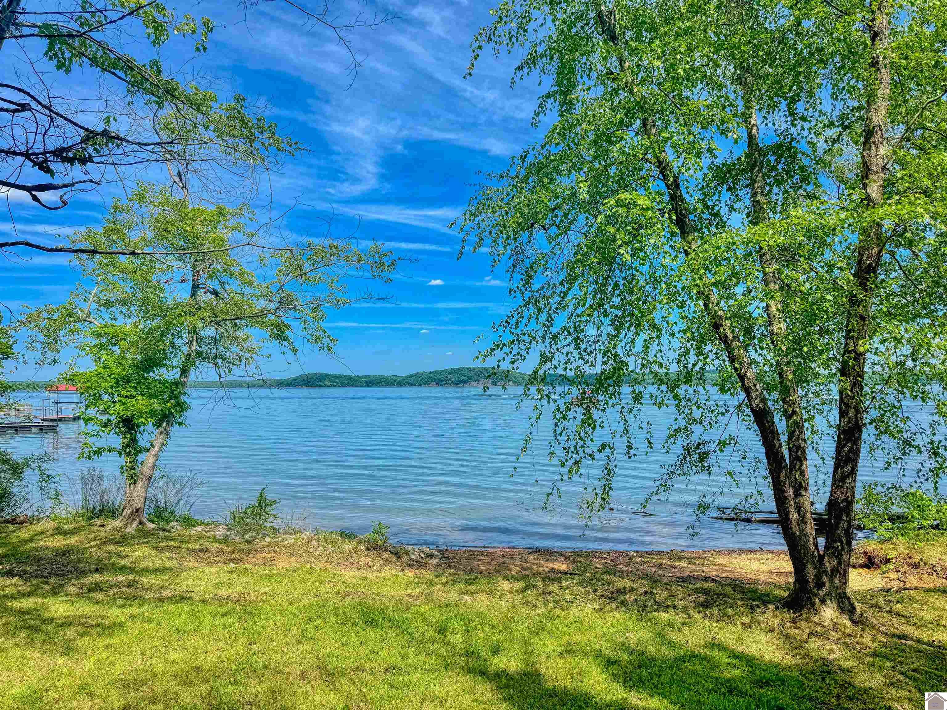 284a Lakeshore Dr. Property Photo 12