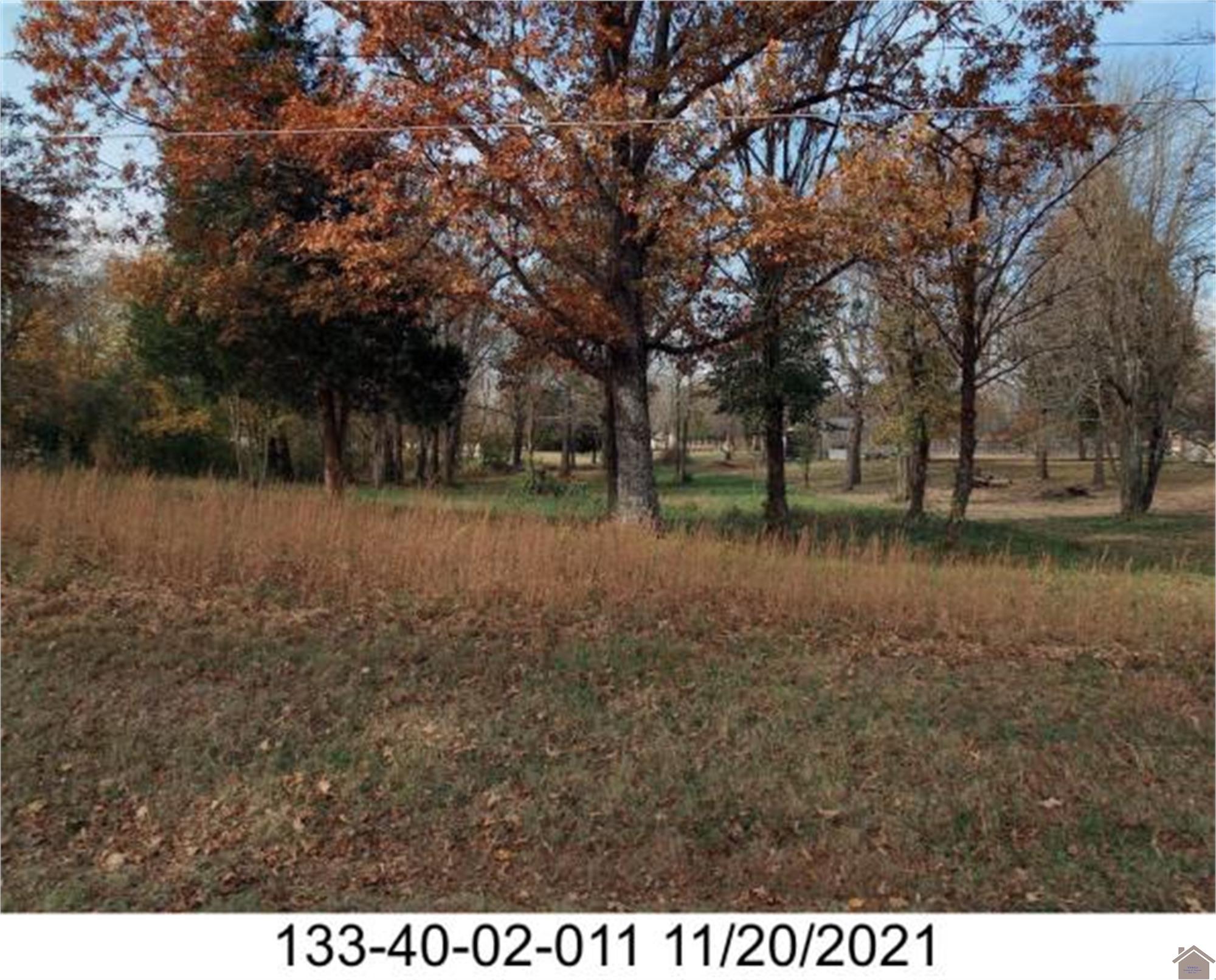 211 Stiles Rd Property Photo 1