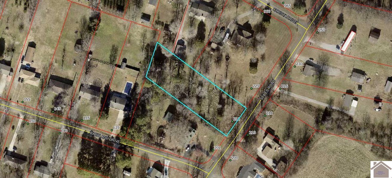 211 Stiles Rd Property Photo 2