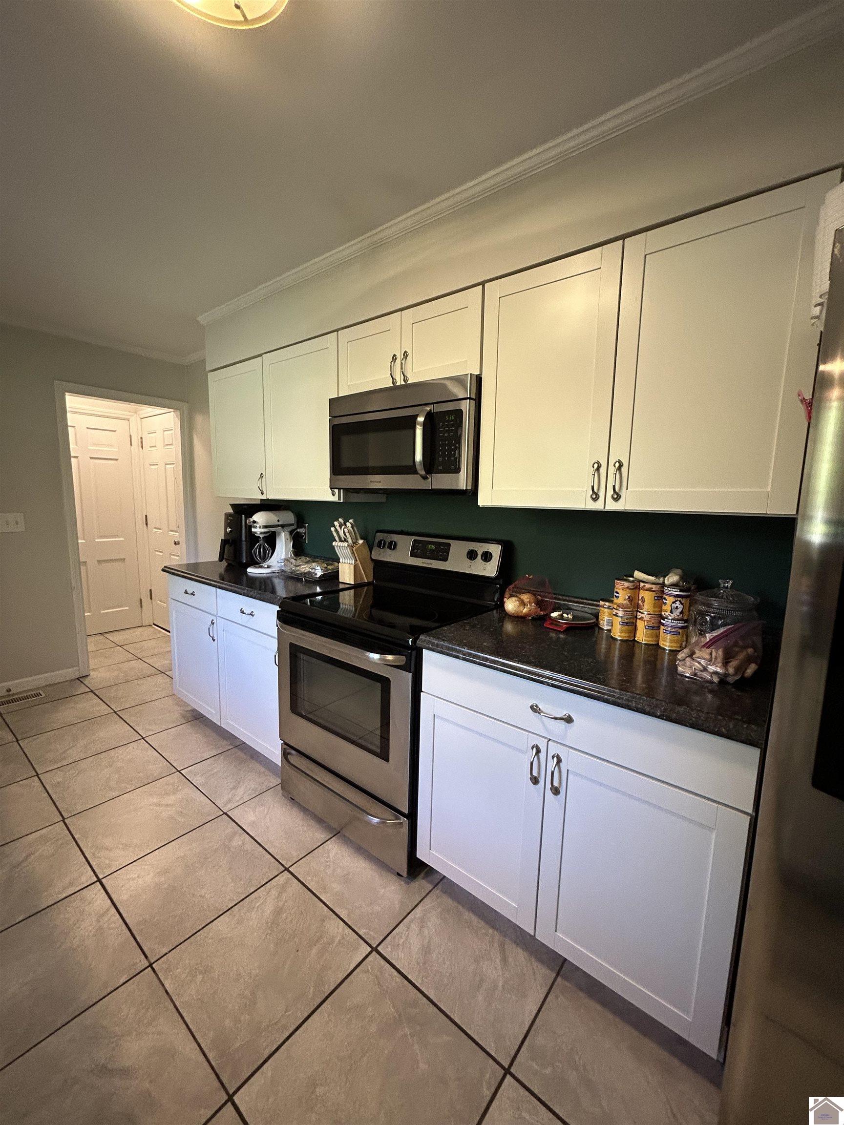 359 Rhea Lee Drive Property Photo 9