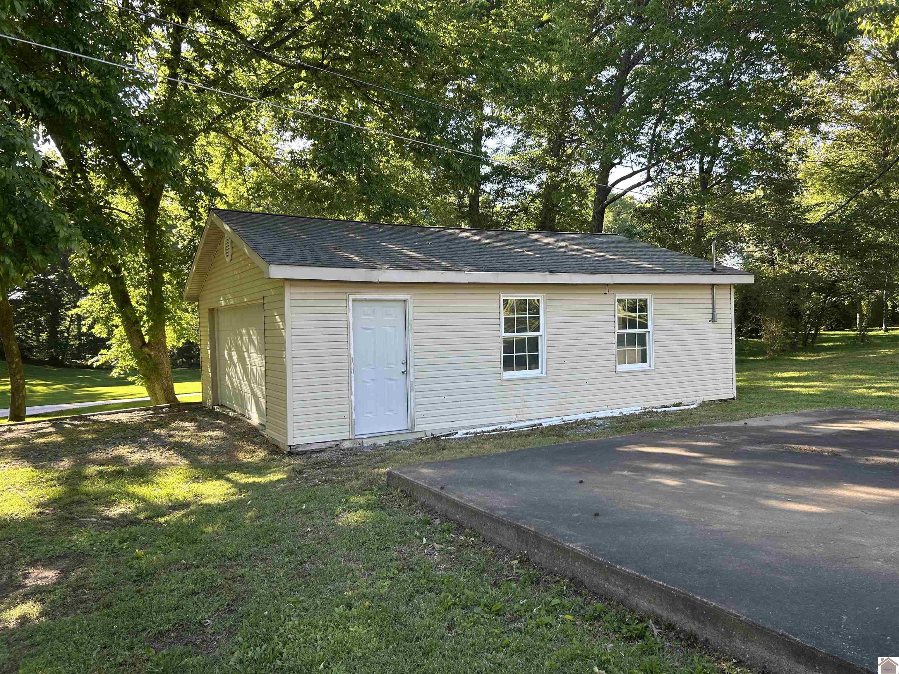359 Rhea Lee Drive Property Photo 30