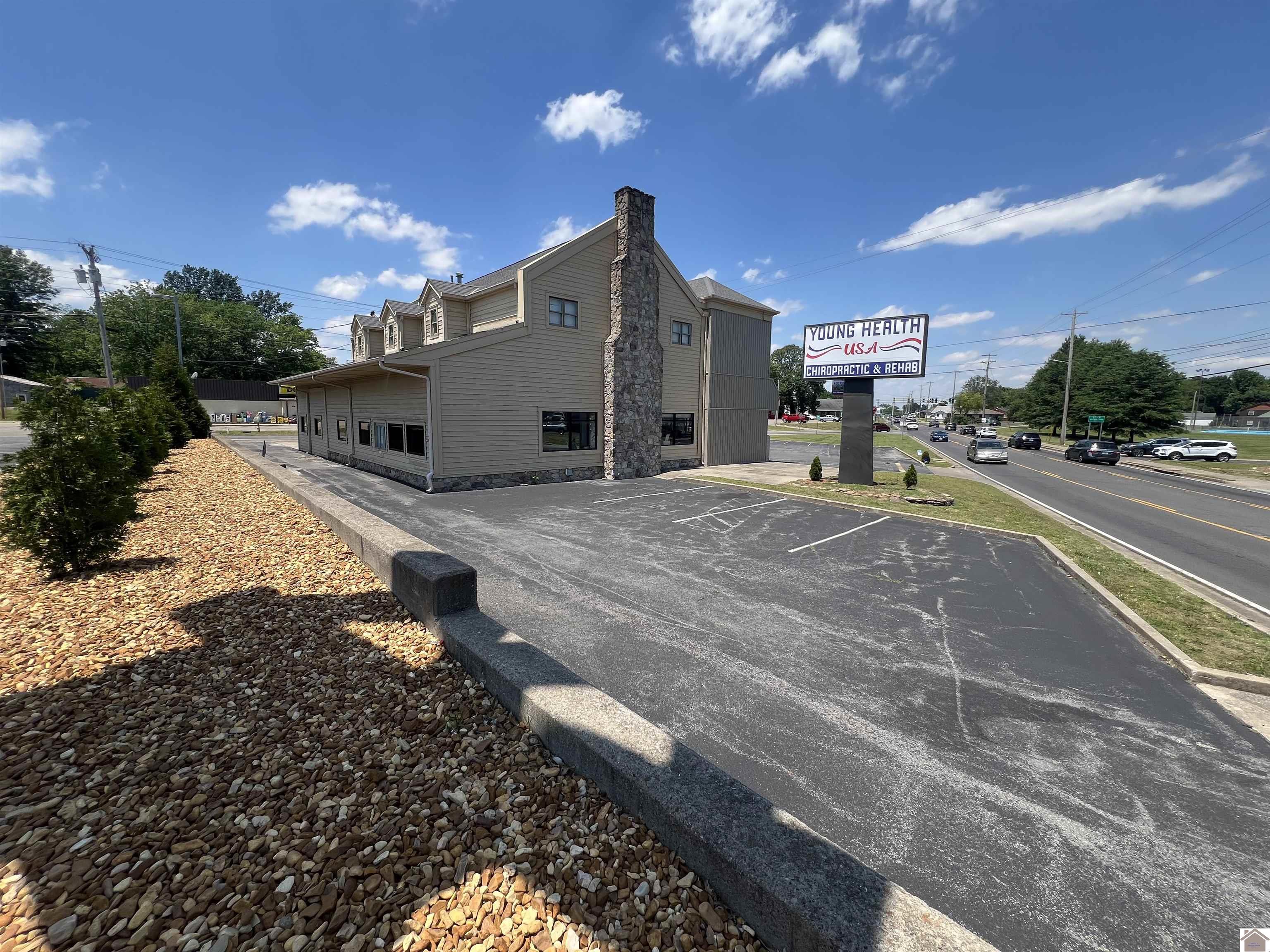 1002 Cuba Rd. Property Photo 17