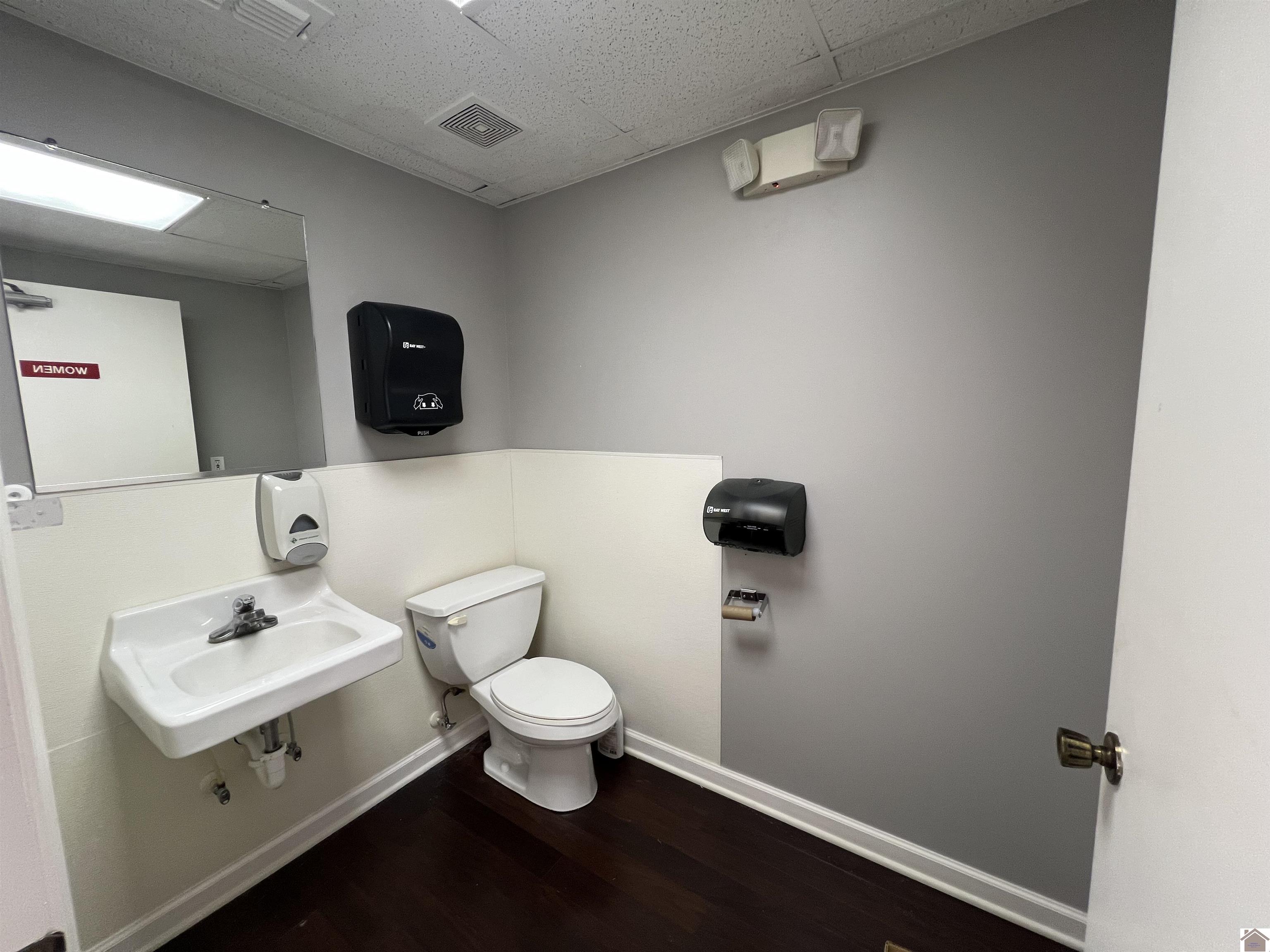 1002 Cuba Rd. Property Photo 49
