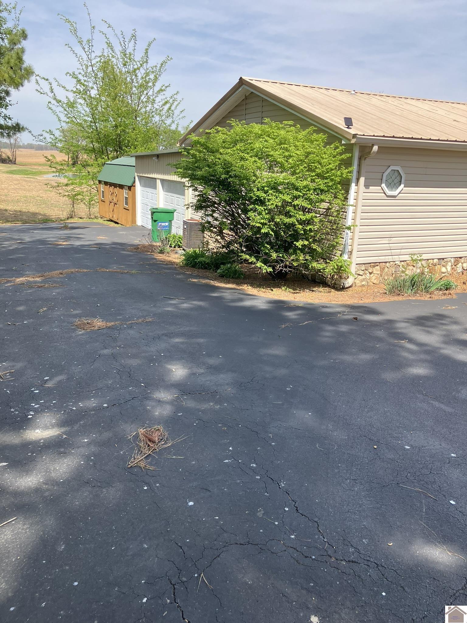 122 Breezy Loop Property Photo 22