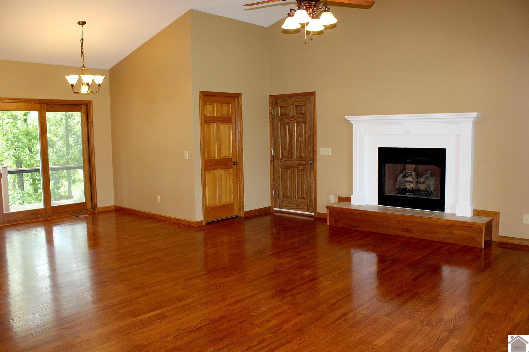 267 Sun Hill Circle Property Photo 6