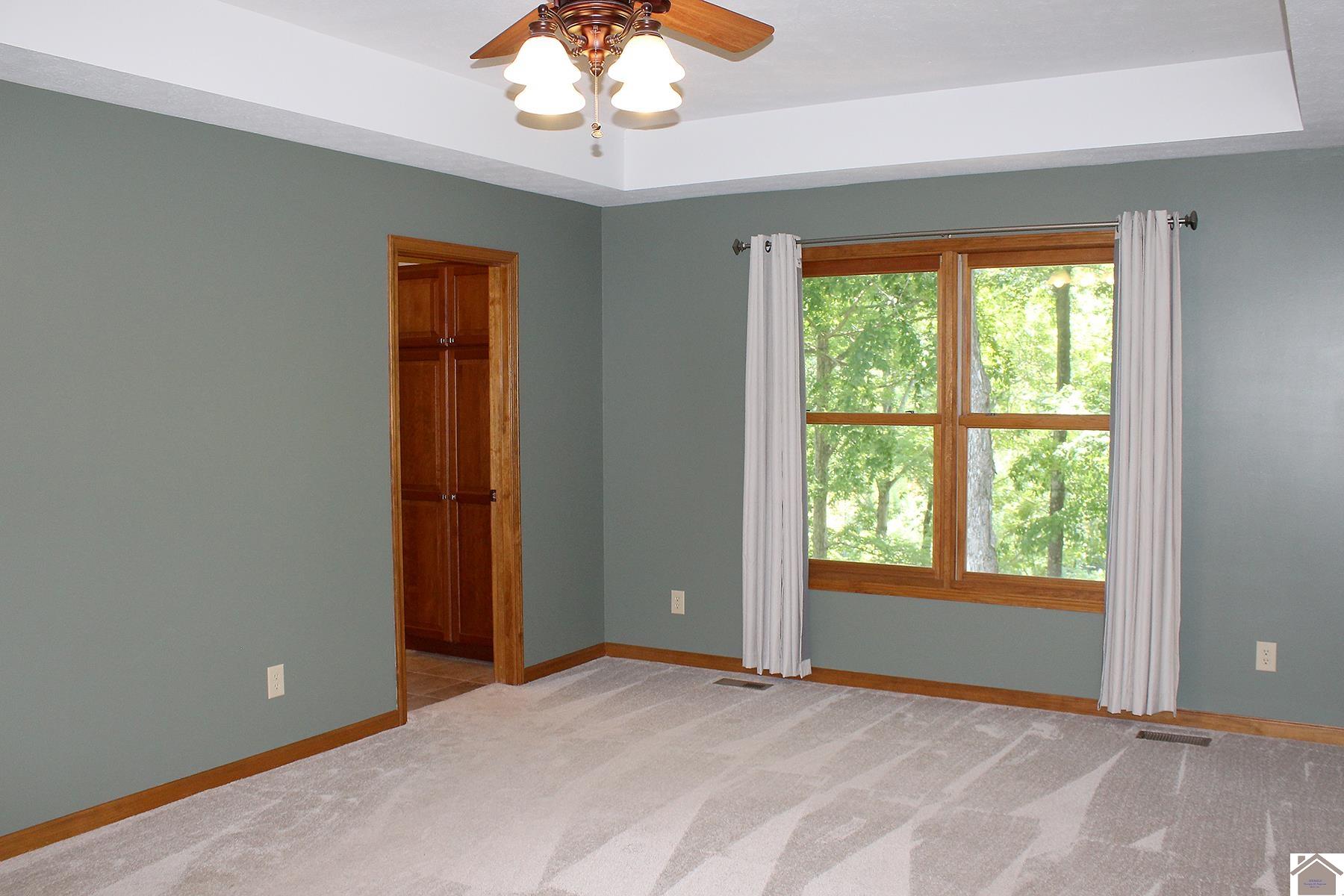 267 Sun Hill Circle Property Photo 12