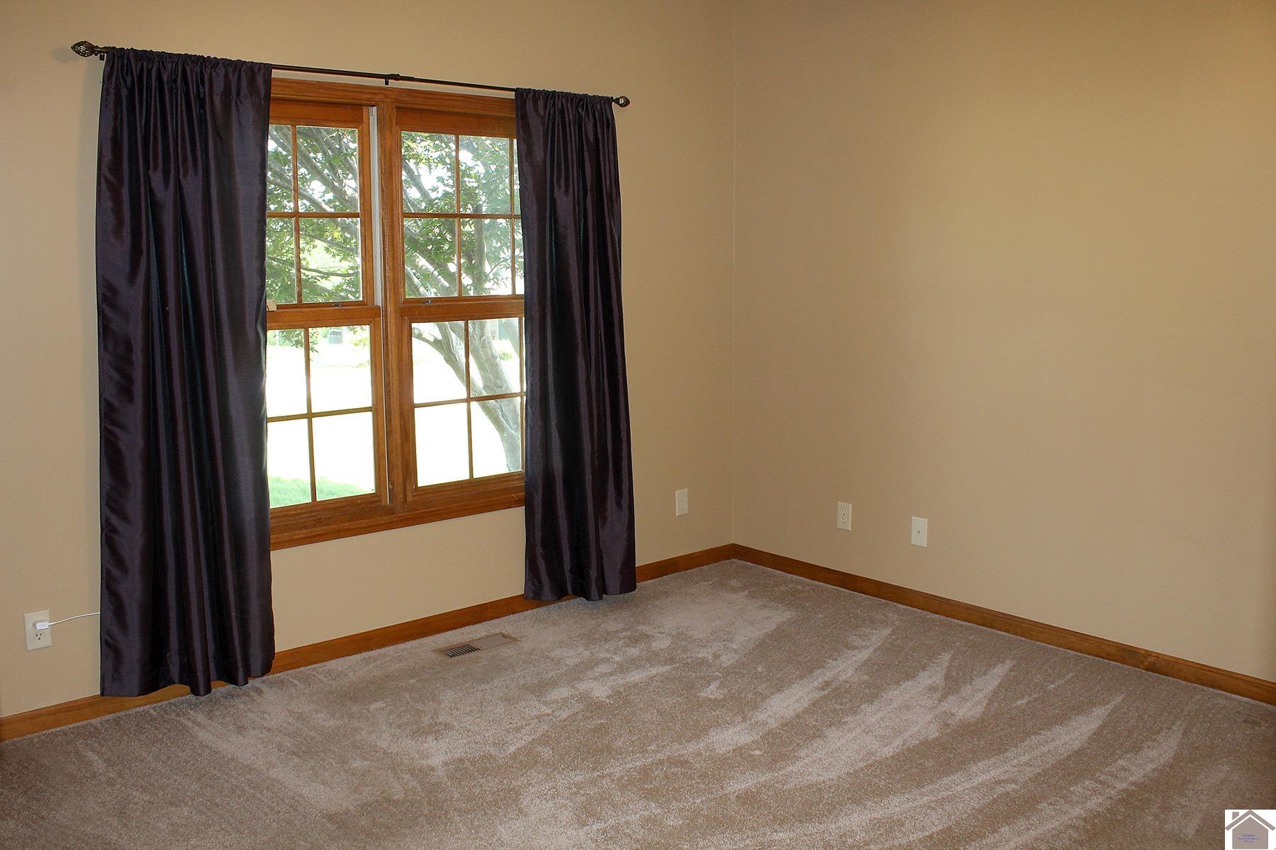 267 Sun Hill Circle Property Photo 16