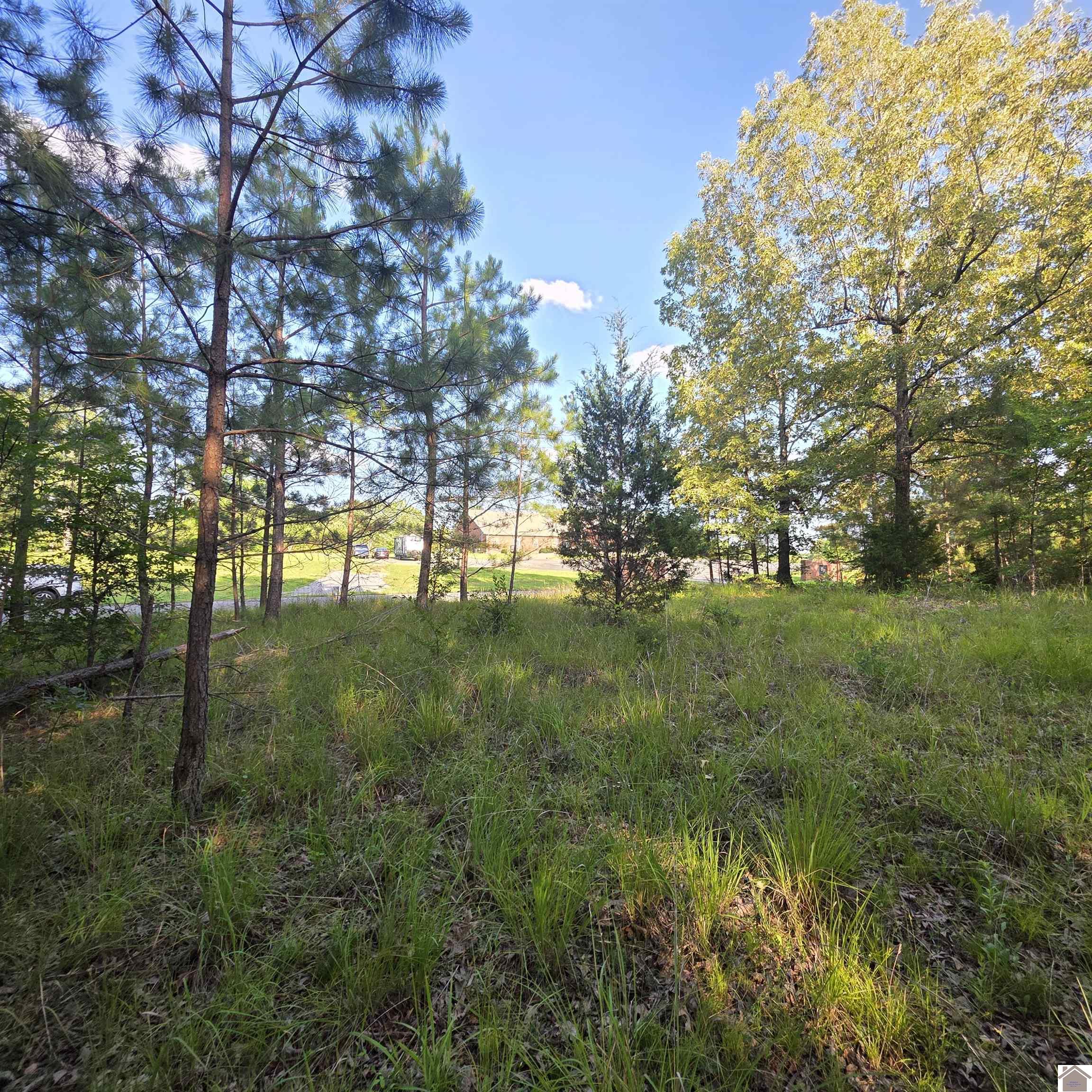000 Valhalla Property Photo 2