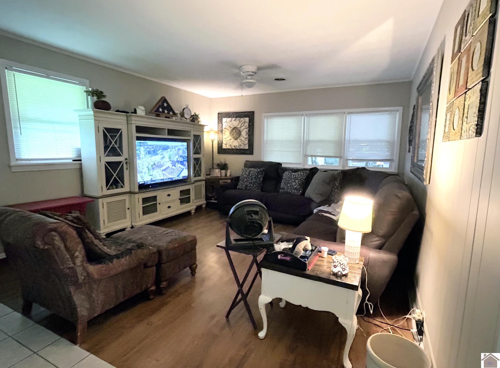 190/192 Pecan Court Property Photo 8