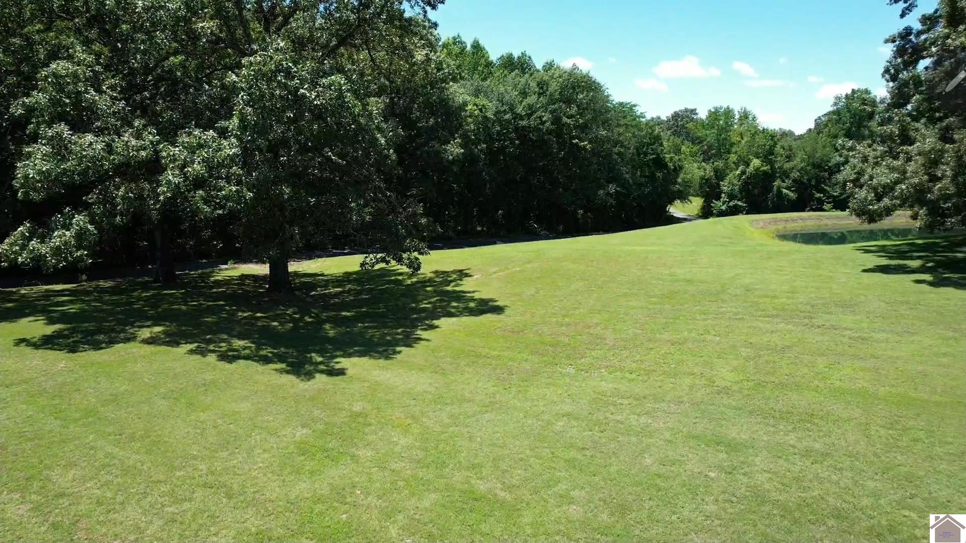 845 S County Line Road Property Photo 8