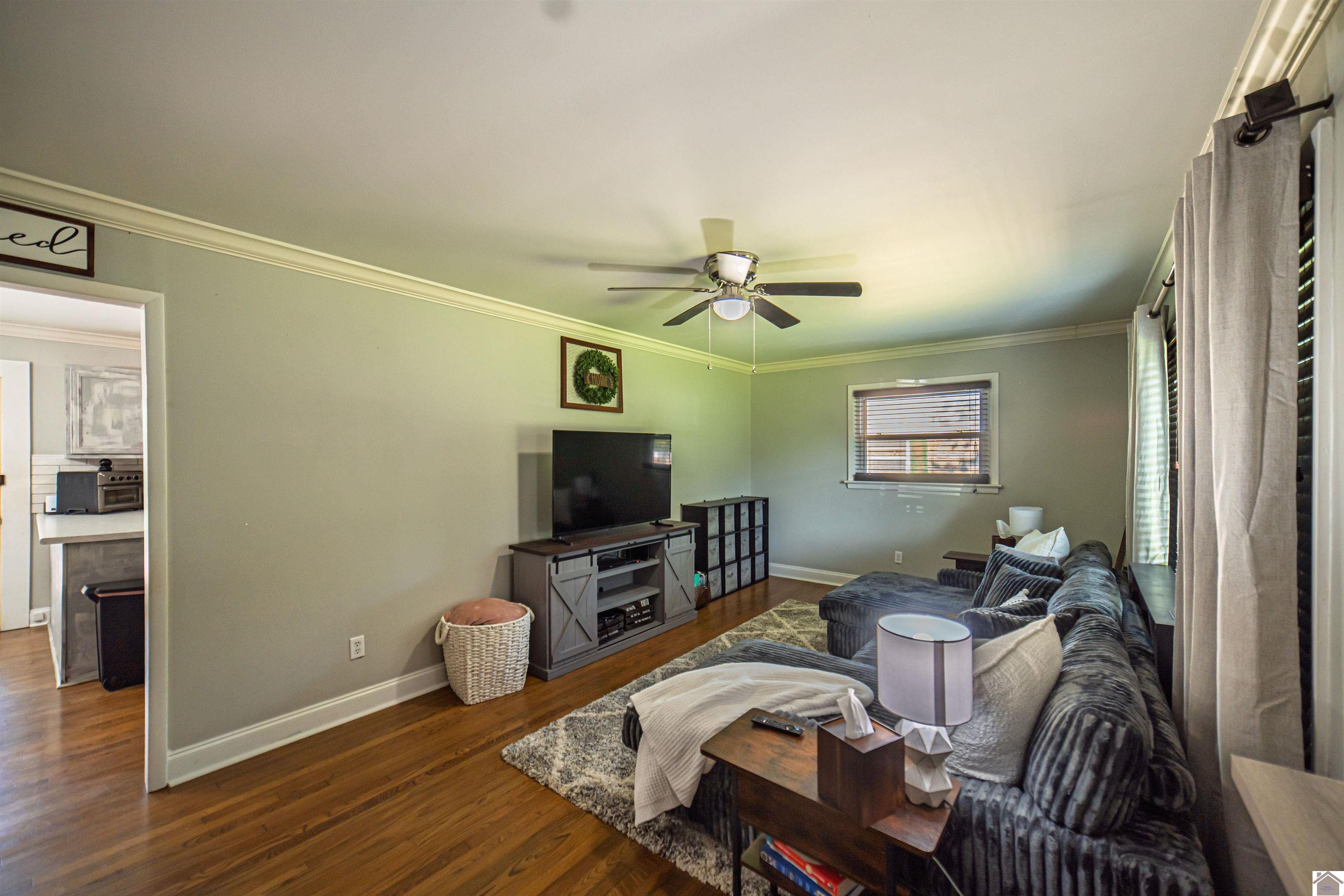 143 Iroquois Dr Property Photo 13