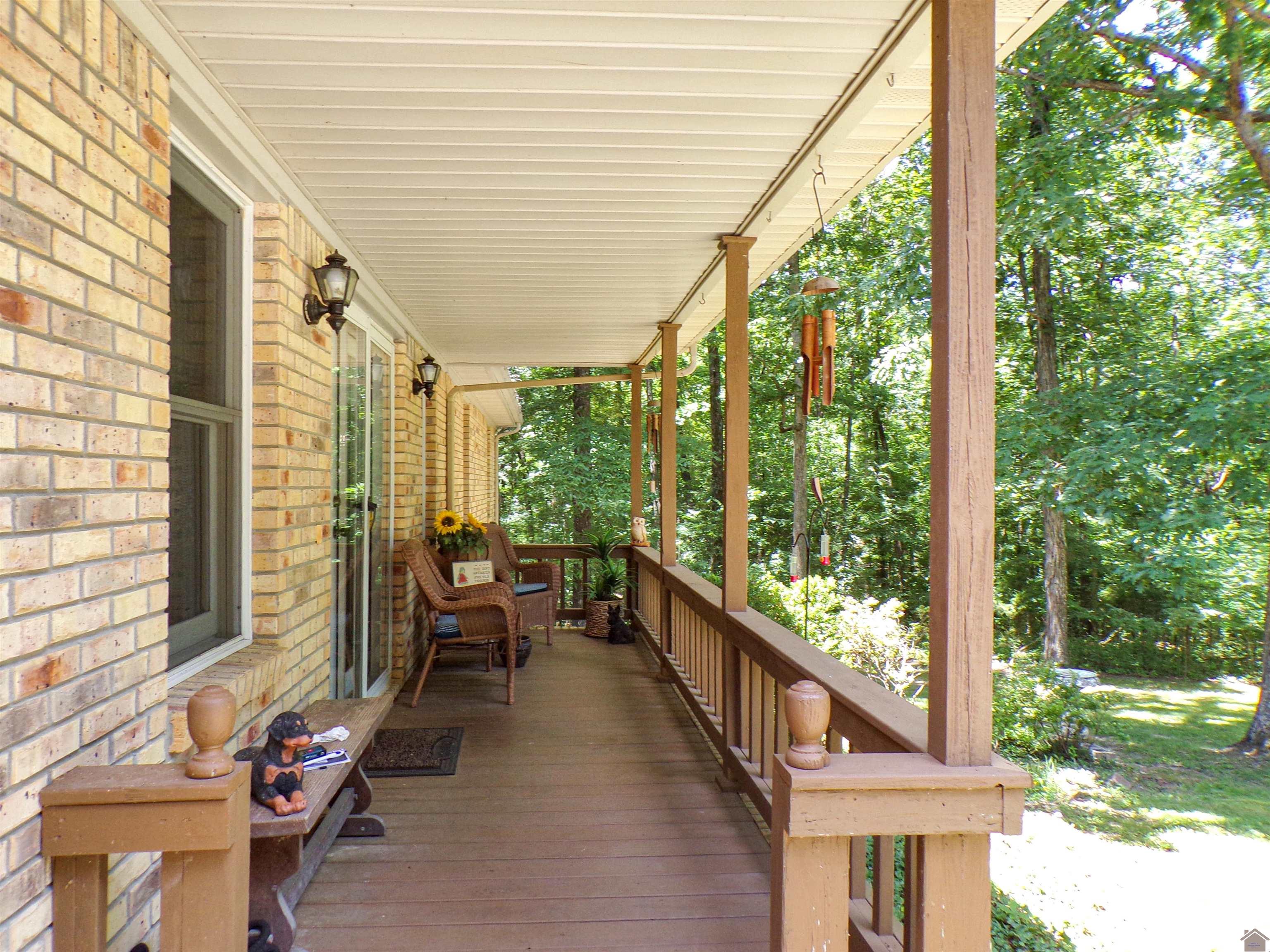 209 Jonathan Shores Road Property Photo 2