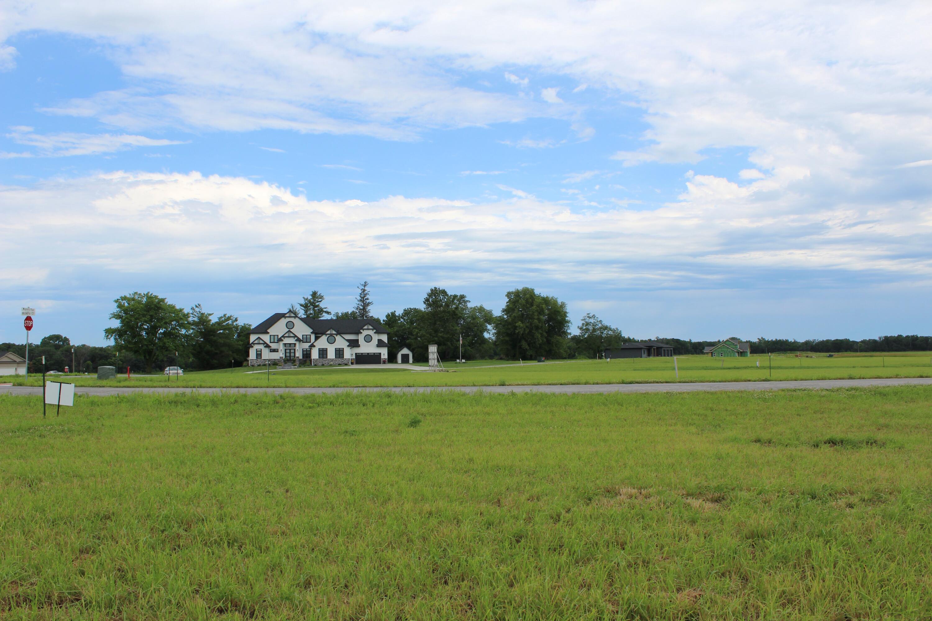 1200 Hickory Court Property Photo 2
