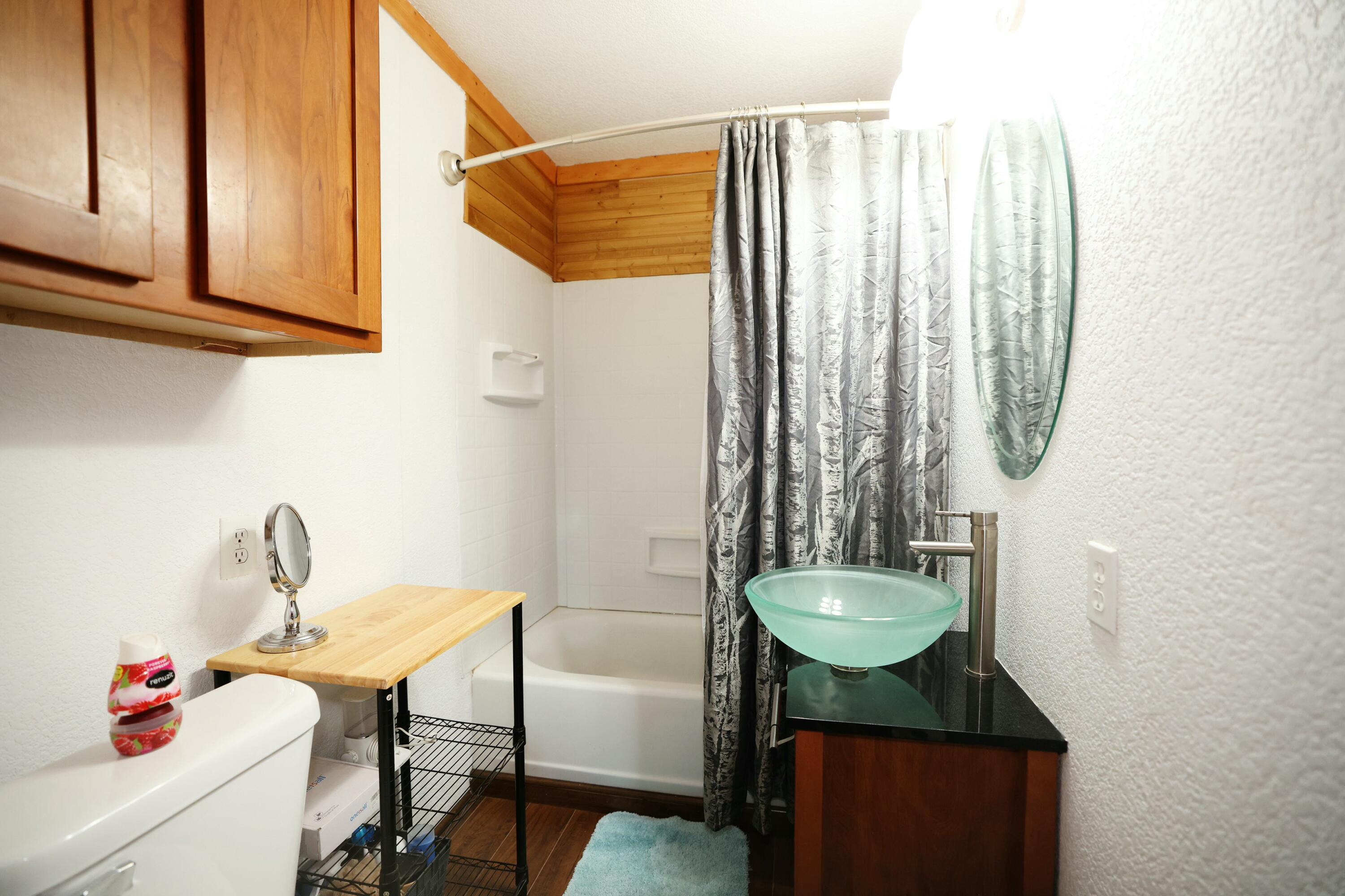 1228 Division Street Property Photo 7