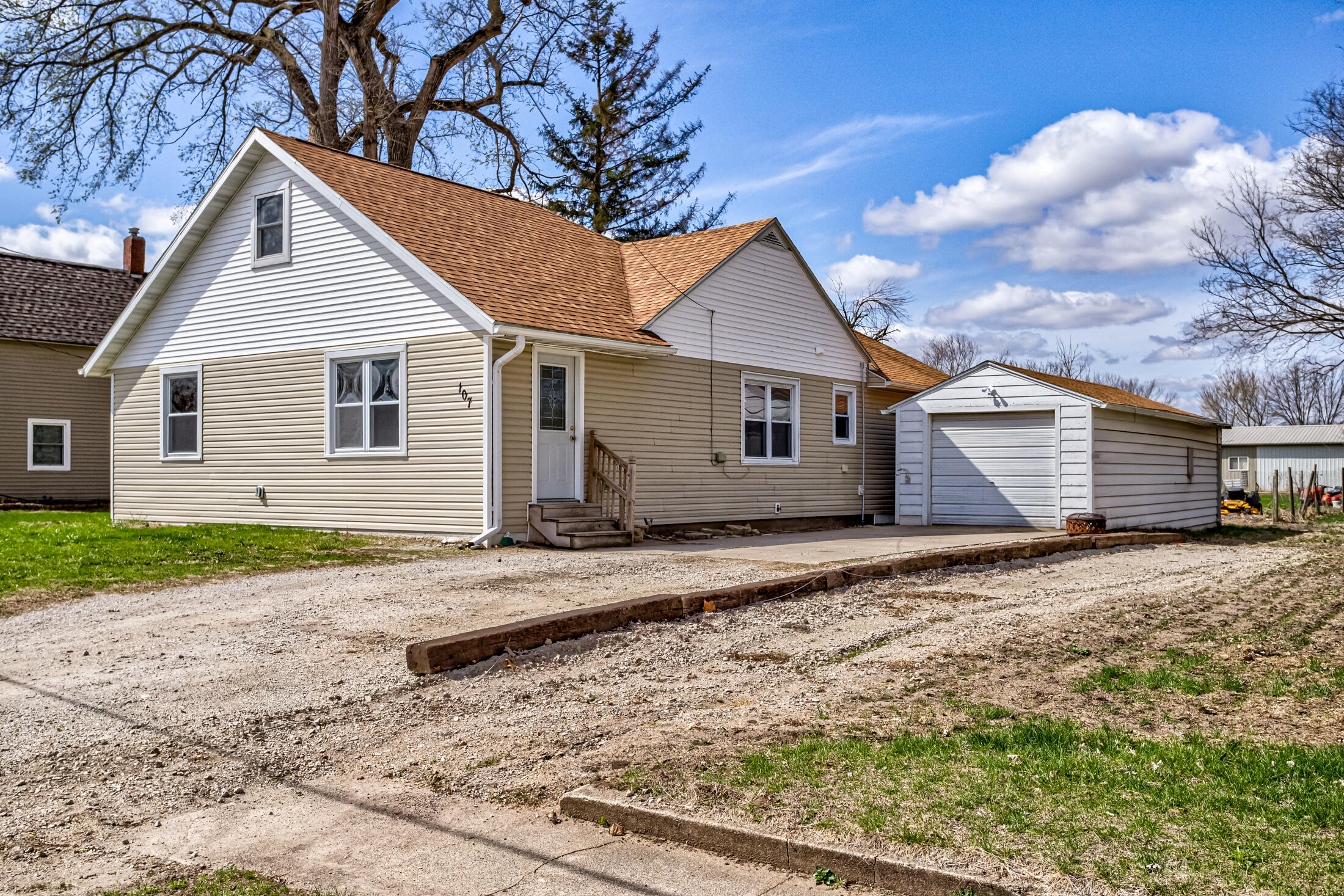 107 Race Street Property Photo