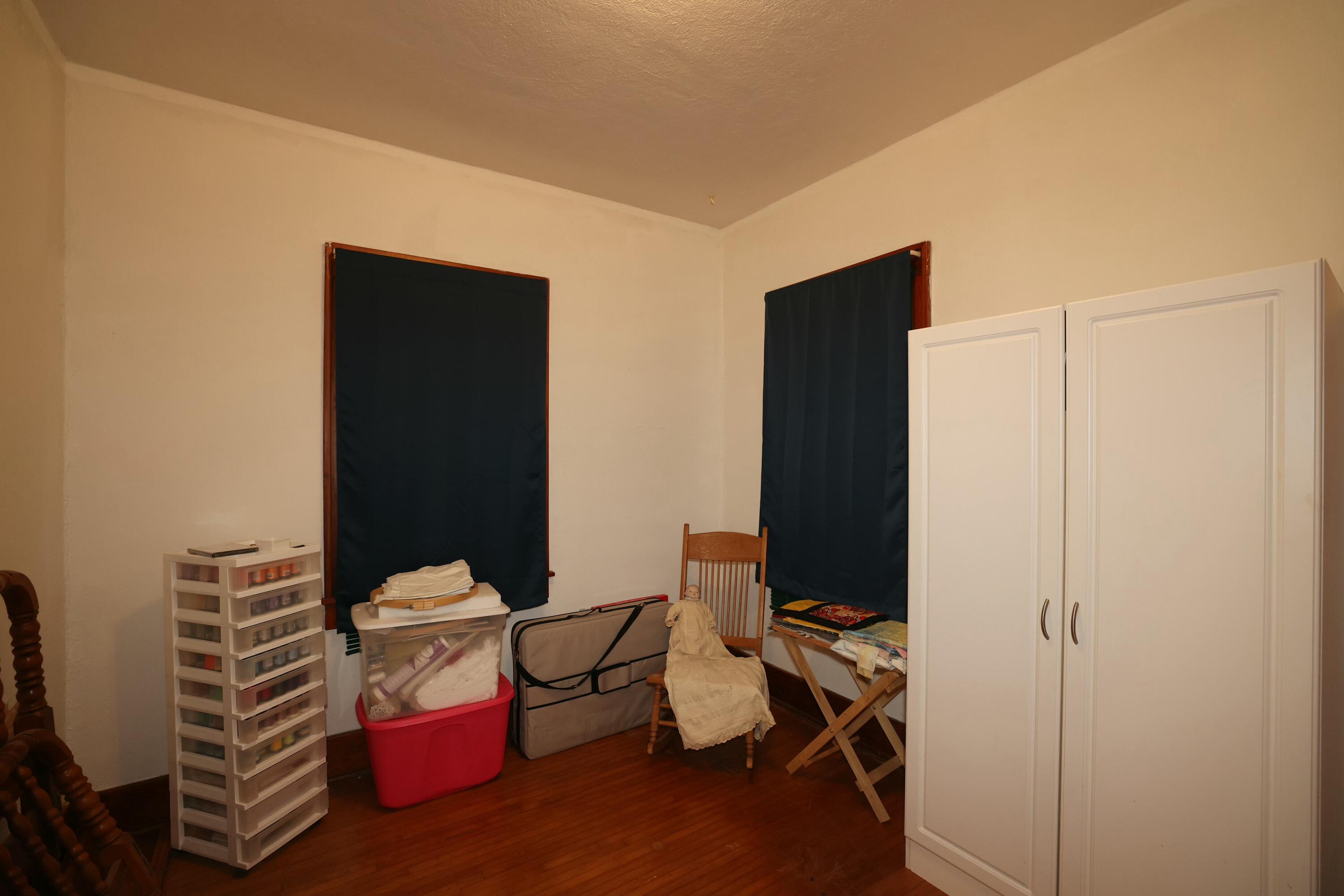 403 W 5th Street Property Photo 13