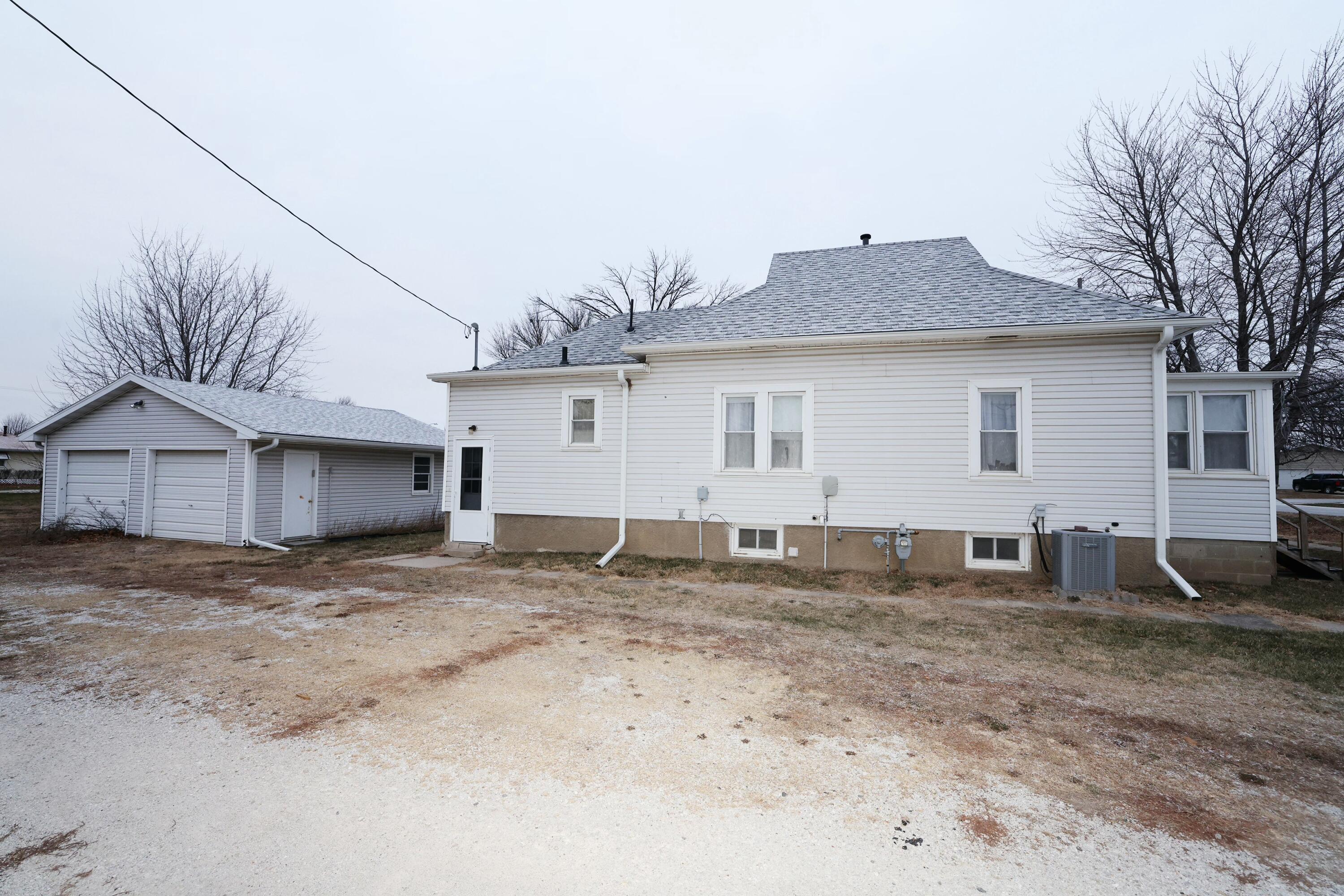 314 N 1st Street Property Photo 4